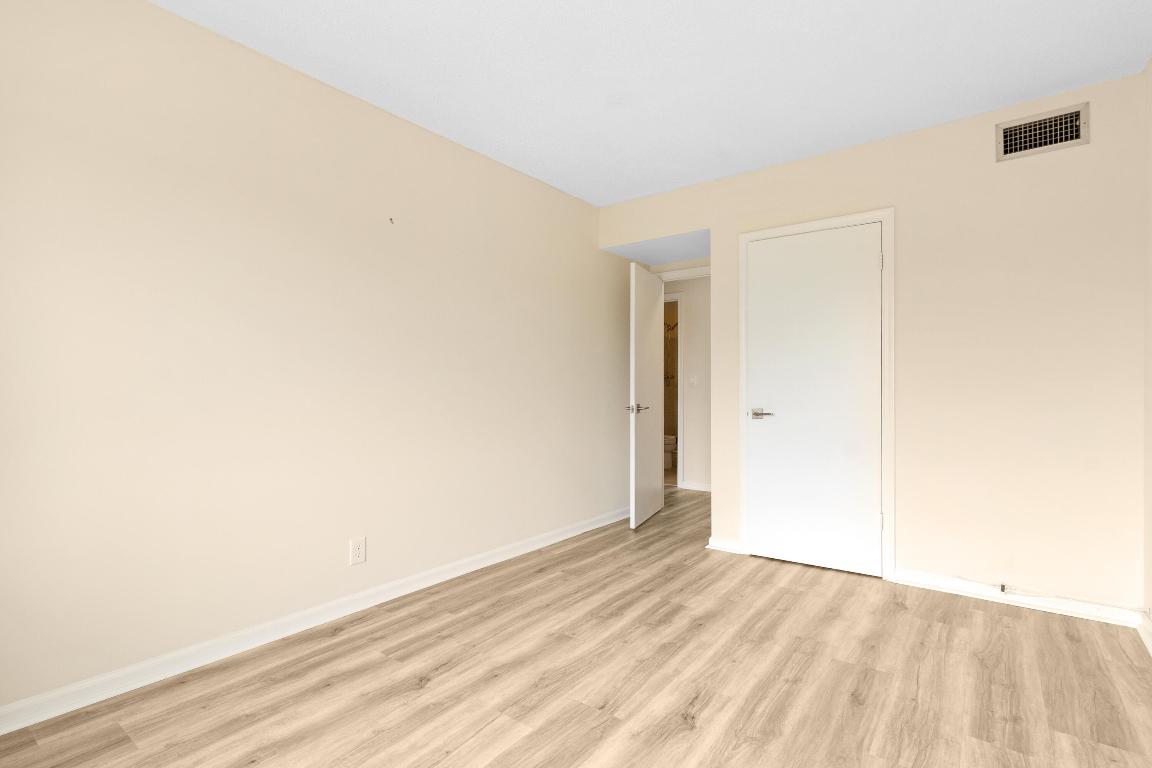 5840 NE 22nd Way 727