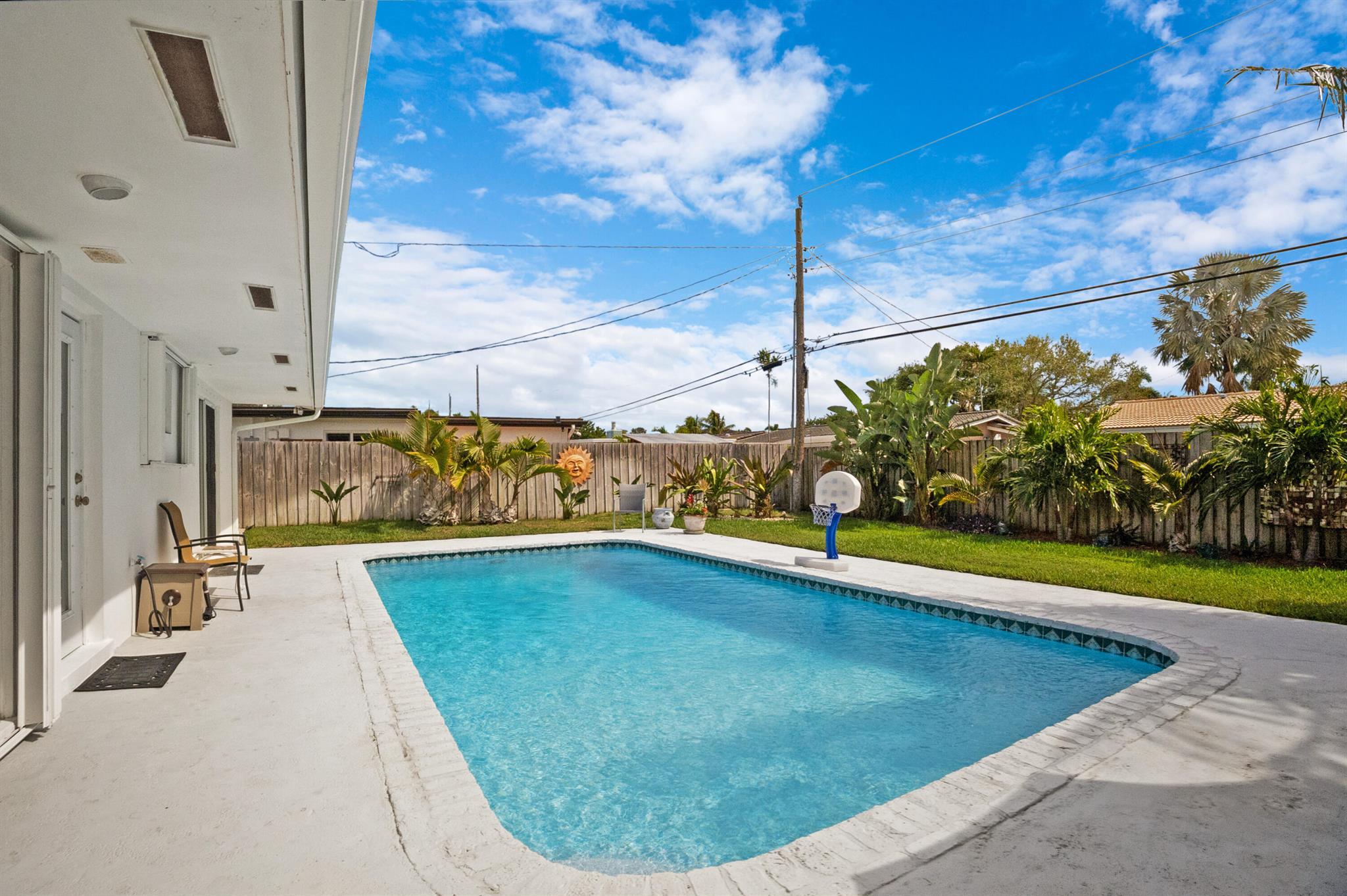 2144 NE 63rd Street