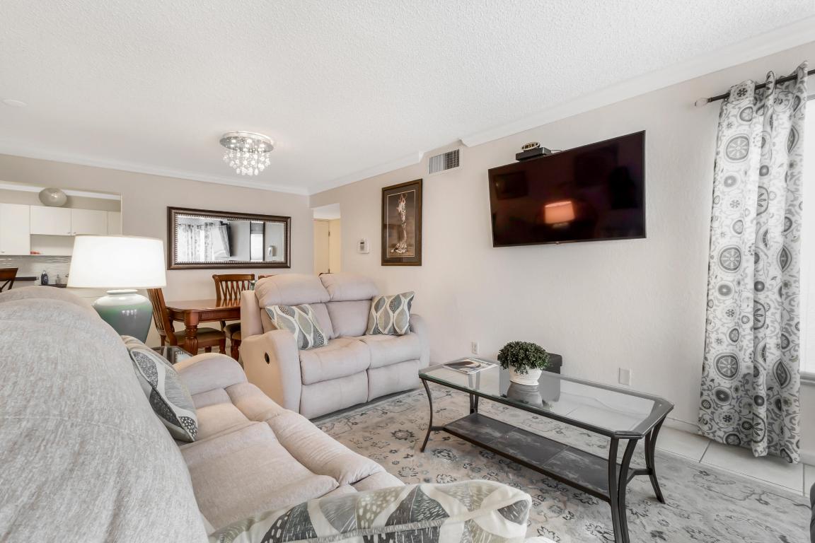 760 SE 2nd Avenue H106