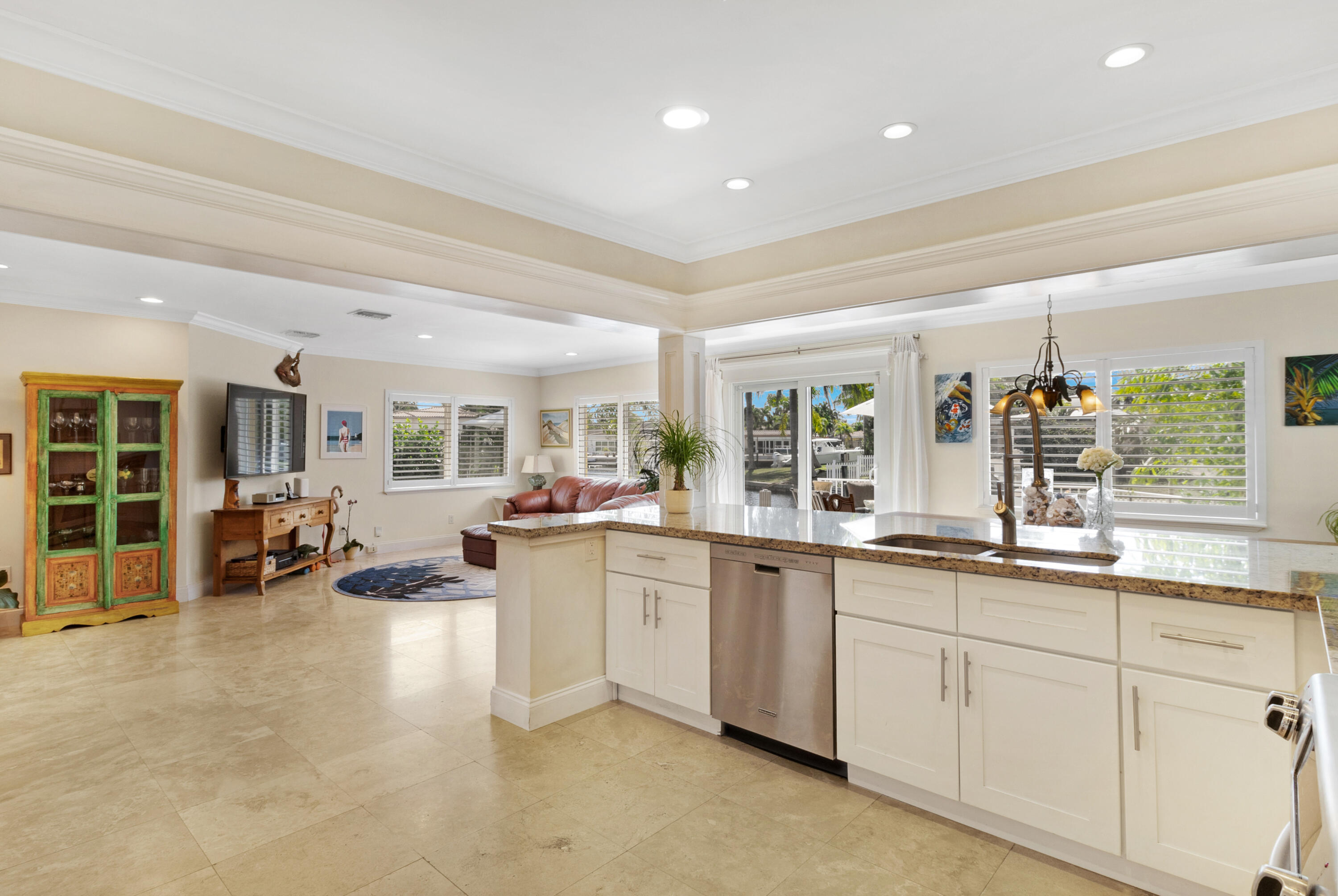 200 SE 12th Court