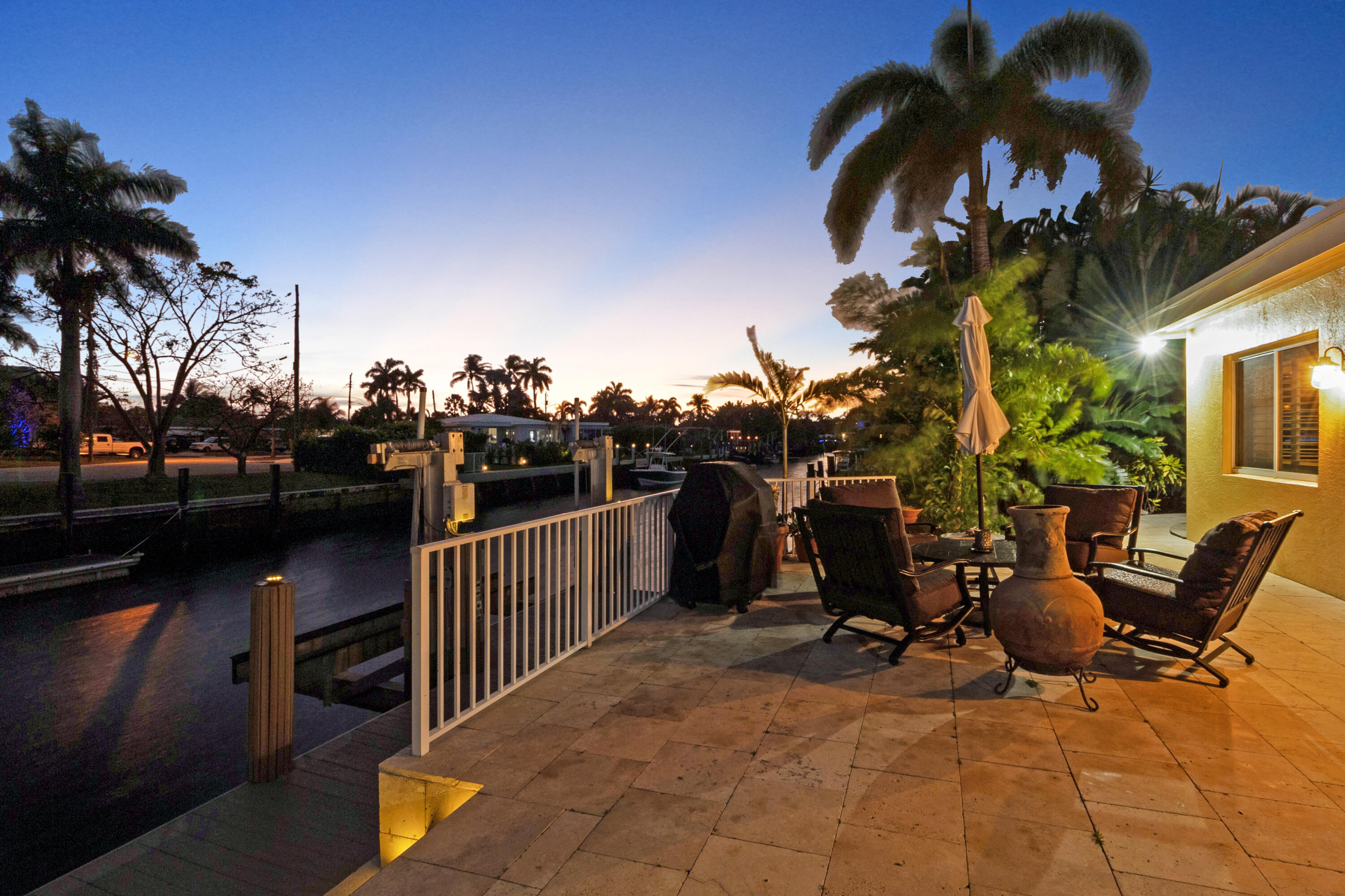 200 SE 12th Court