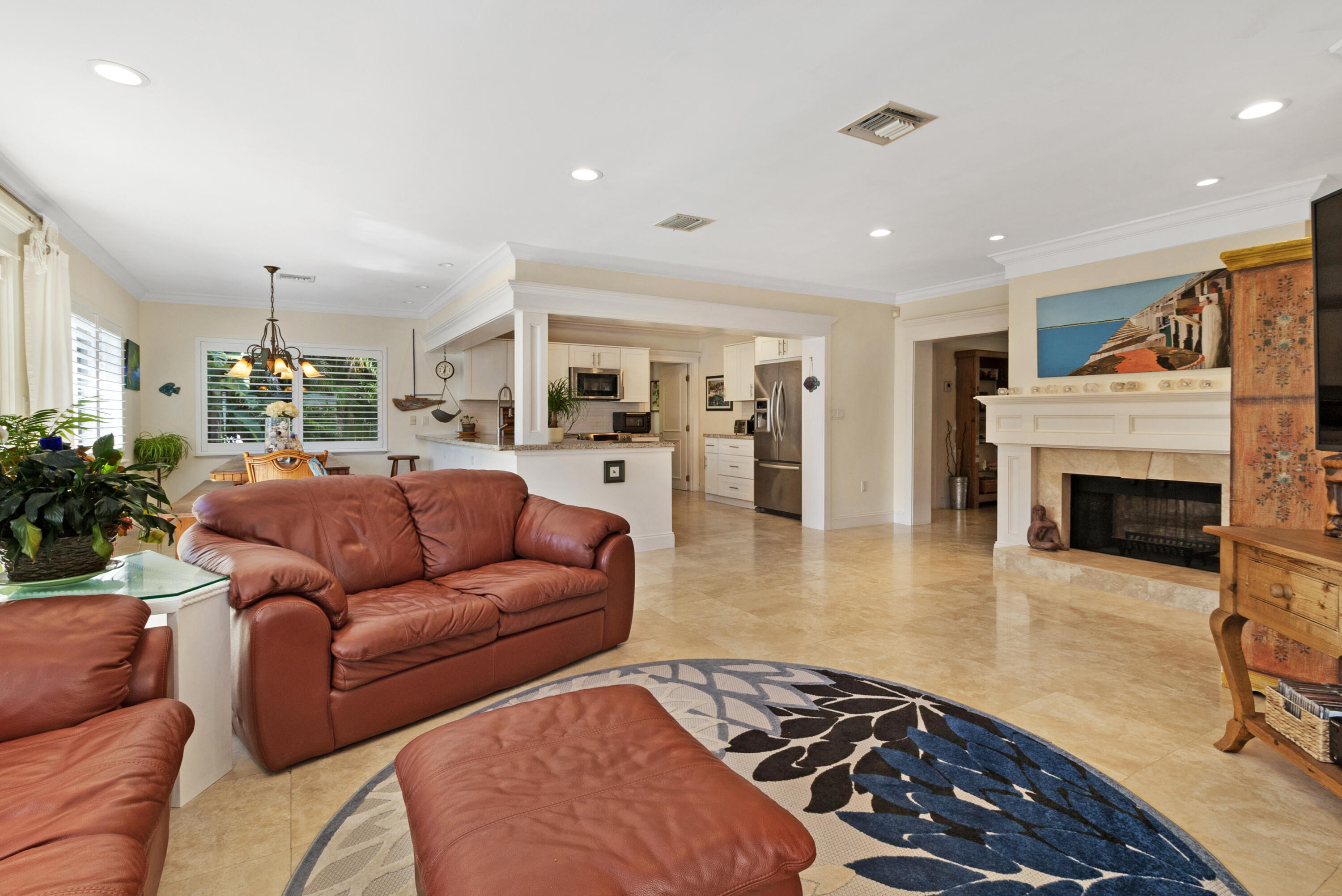 200 SE 12th Court
