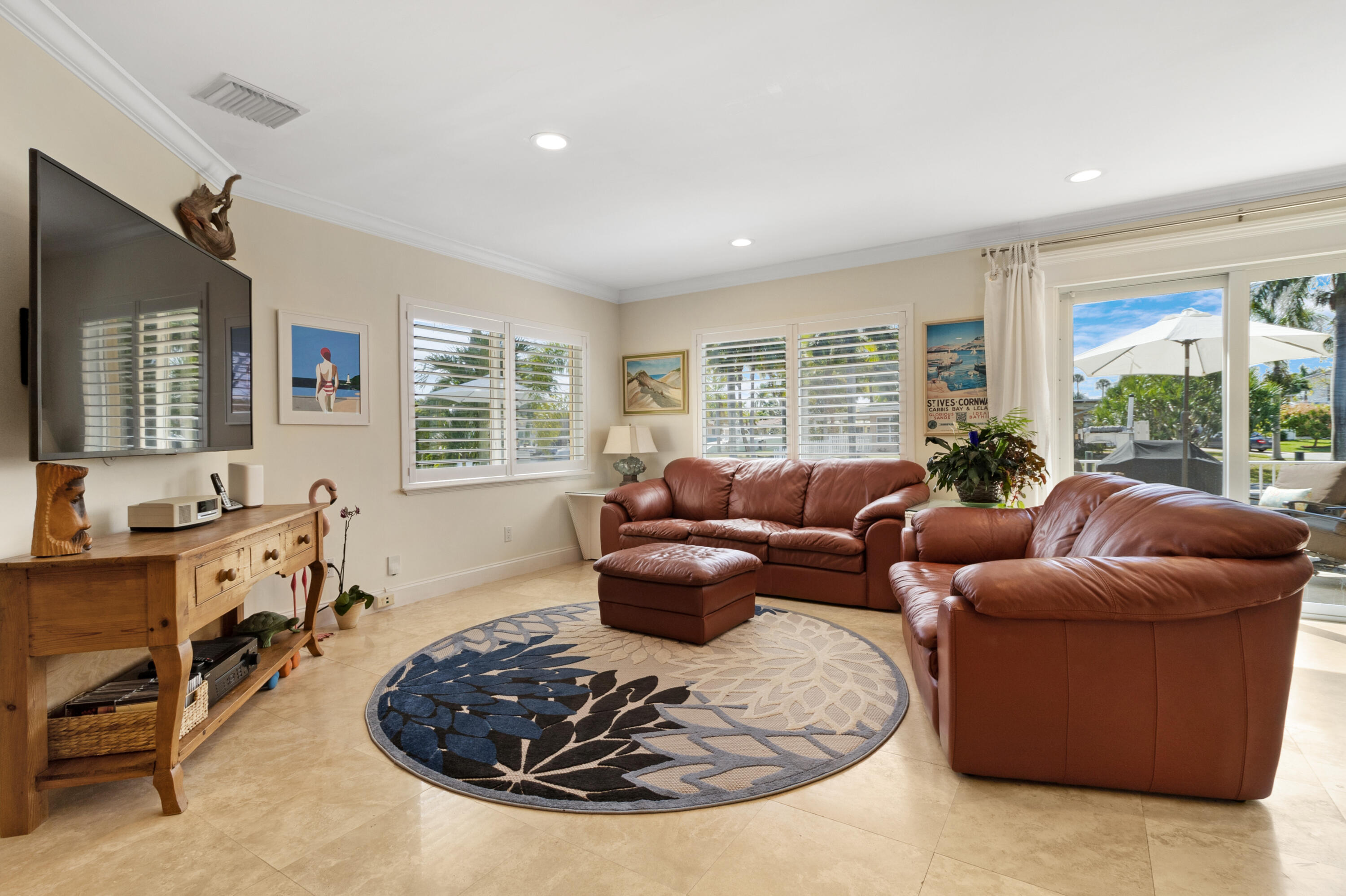 200 SE 12th Court