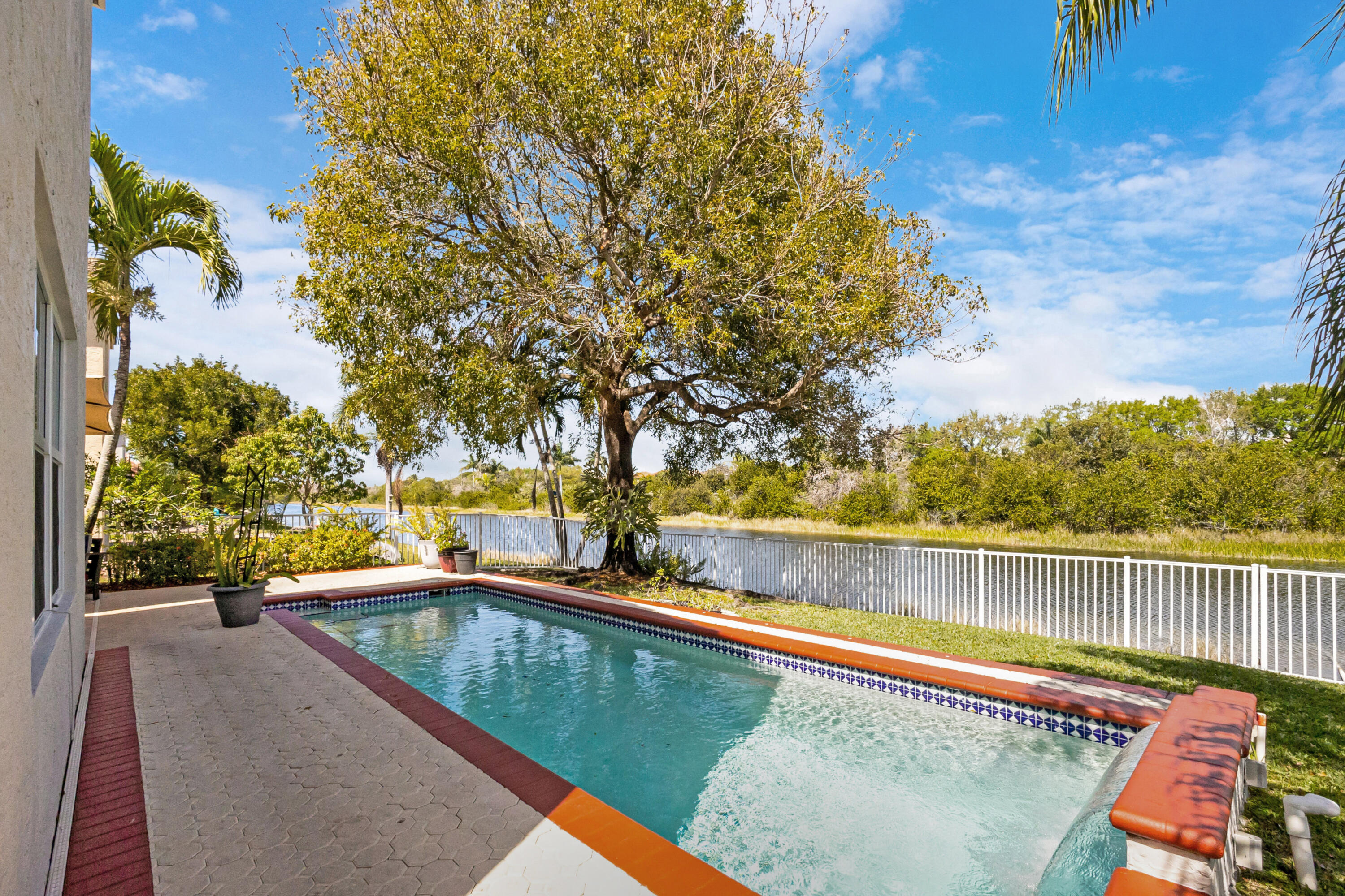 16225 SW 27th Street