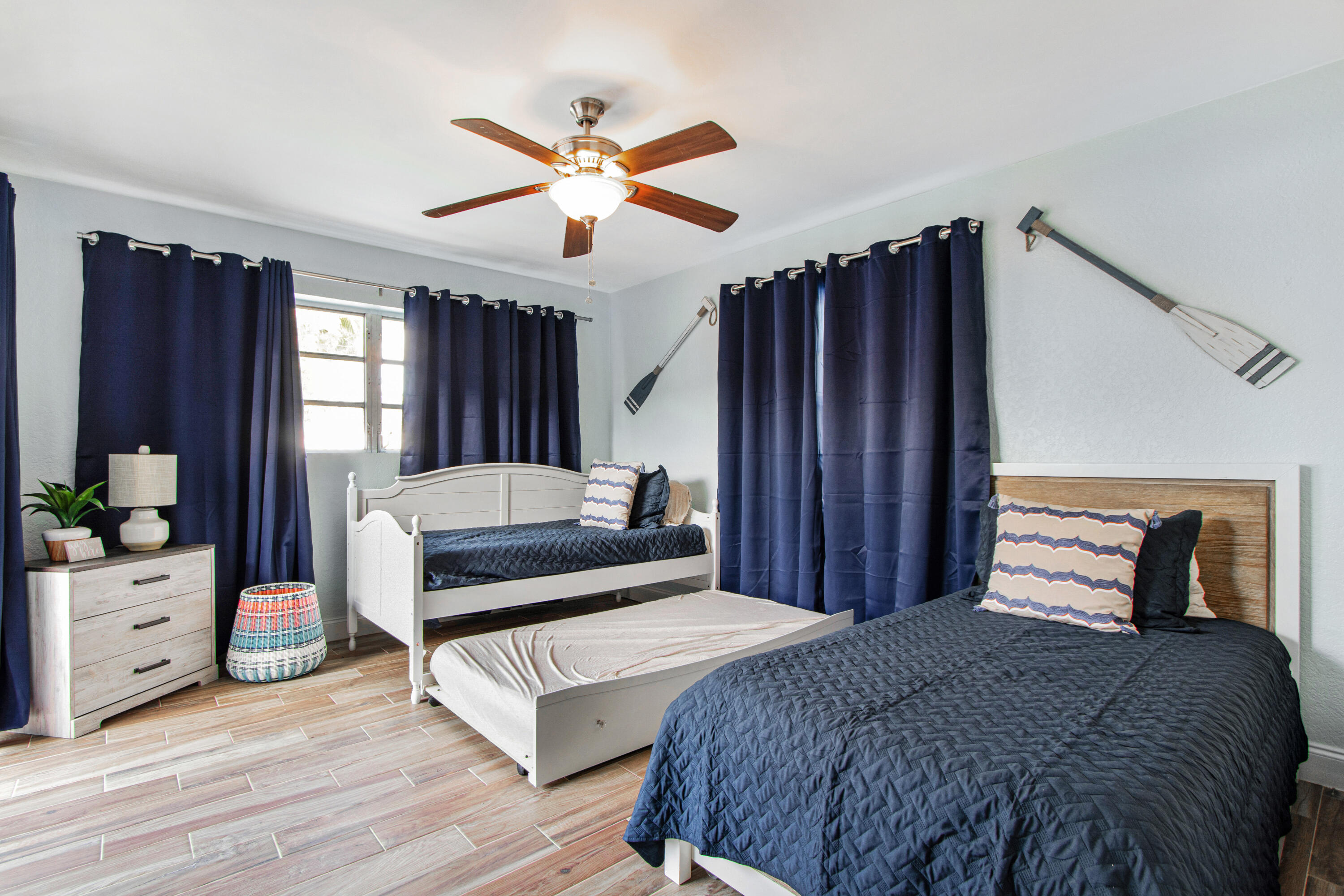 551 SE 14th Street