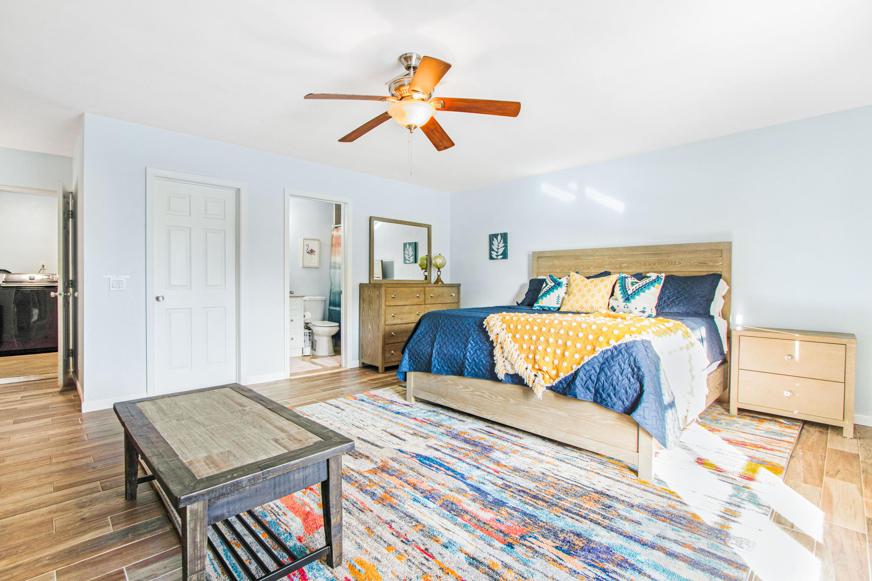 551 SE 14th Street