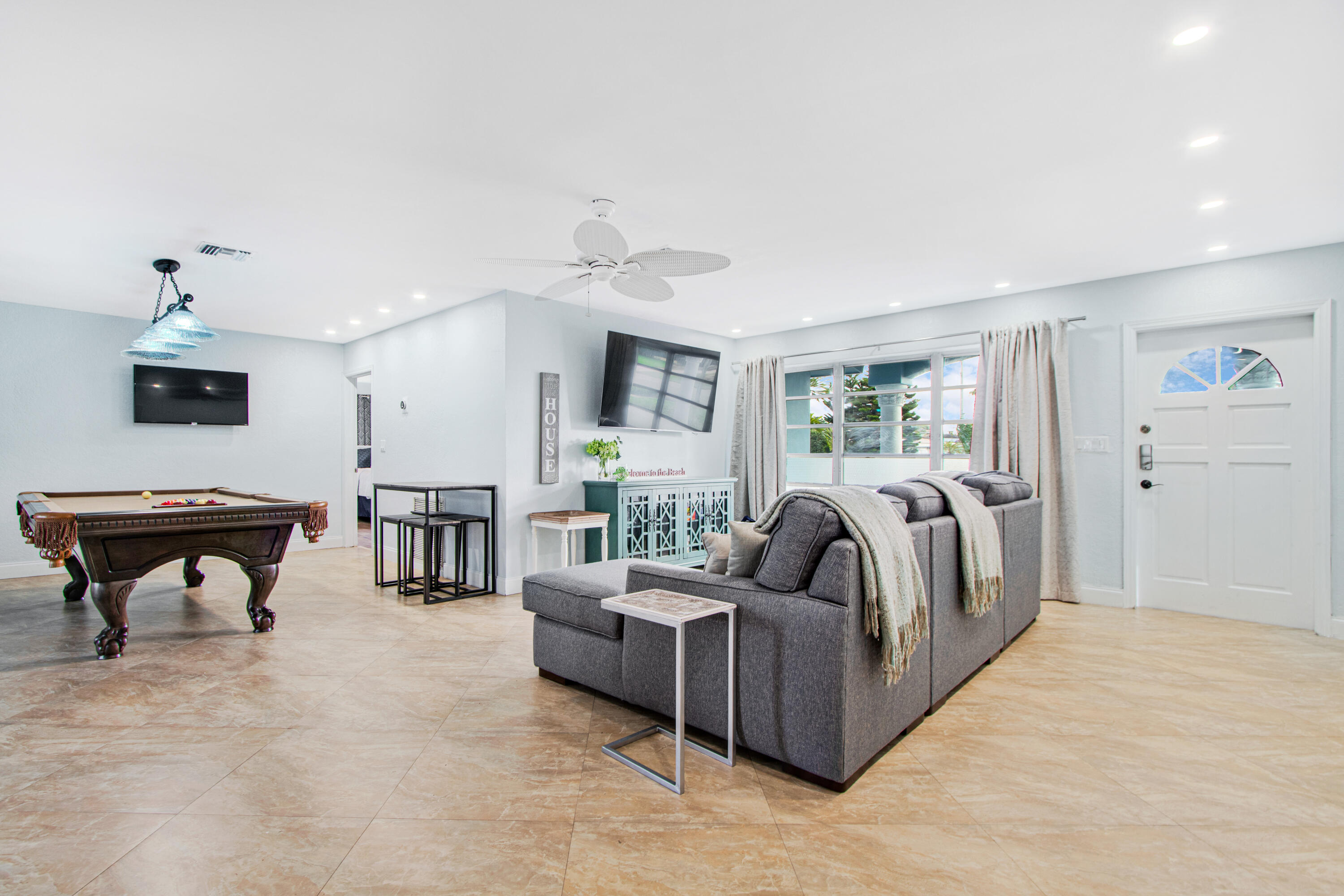 551 SE 14th Street