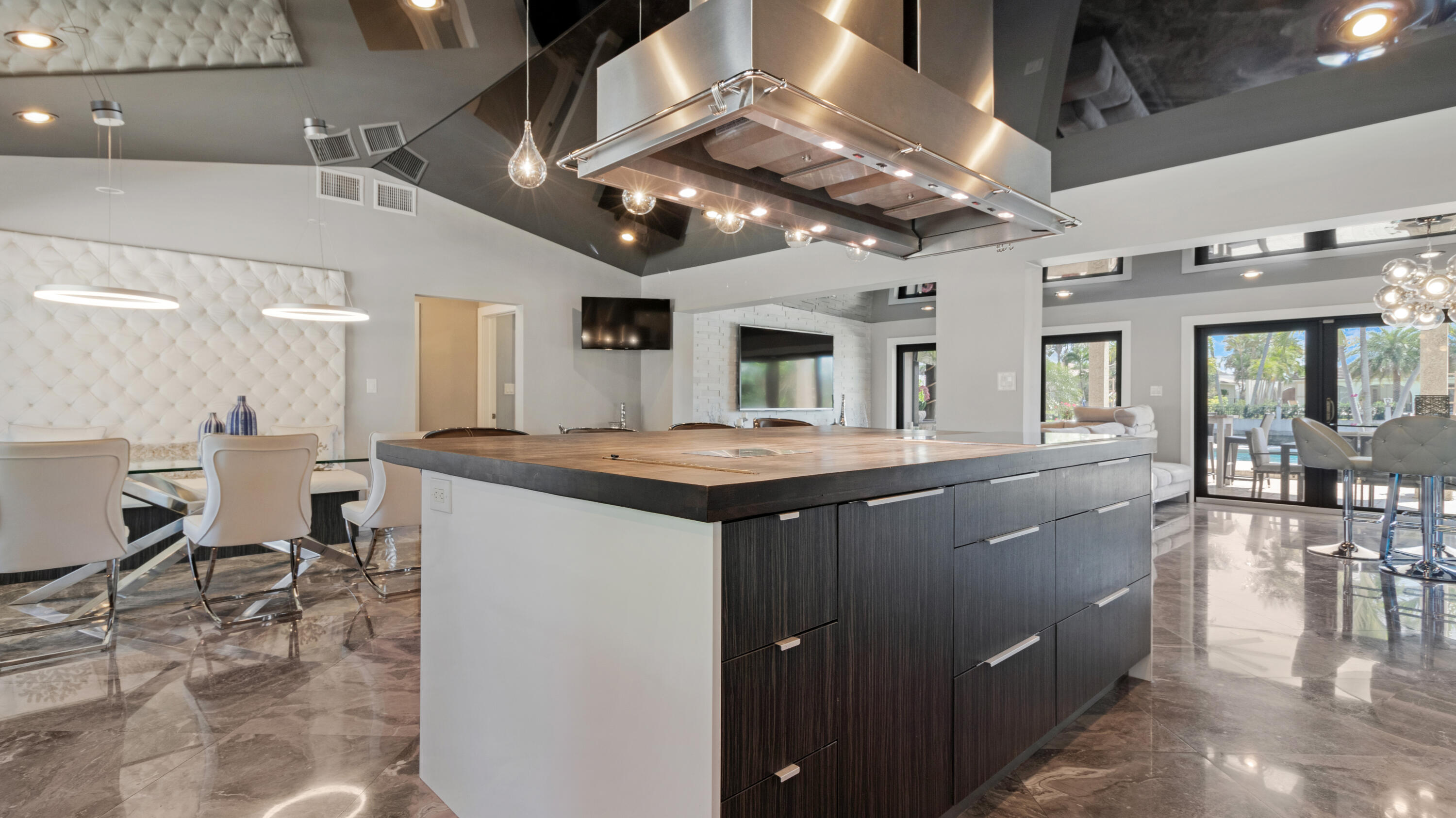 1526 SE 11th Street