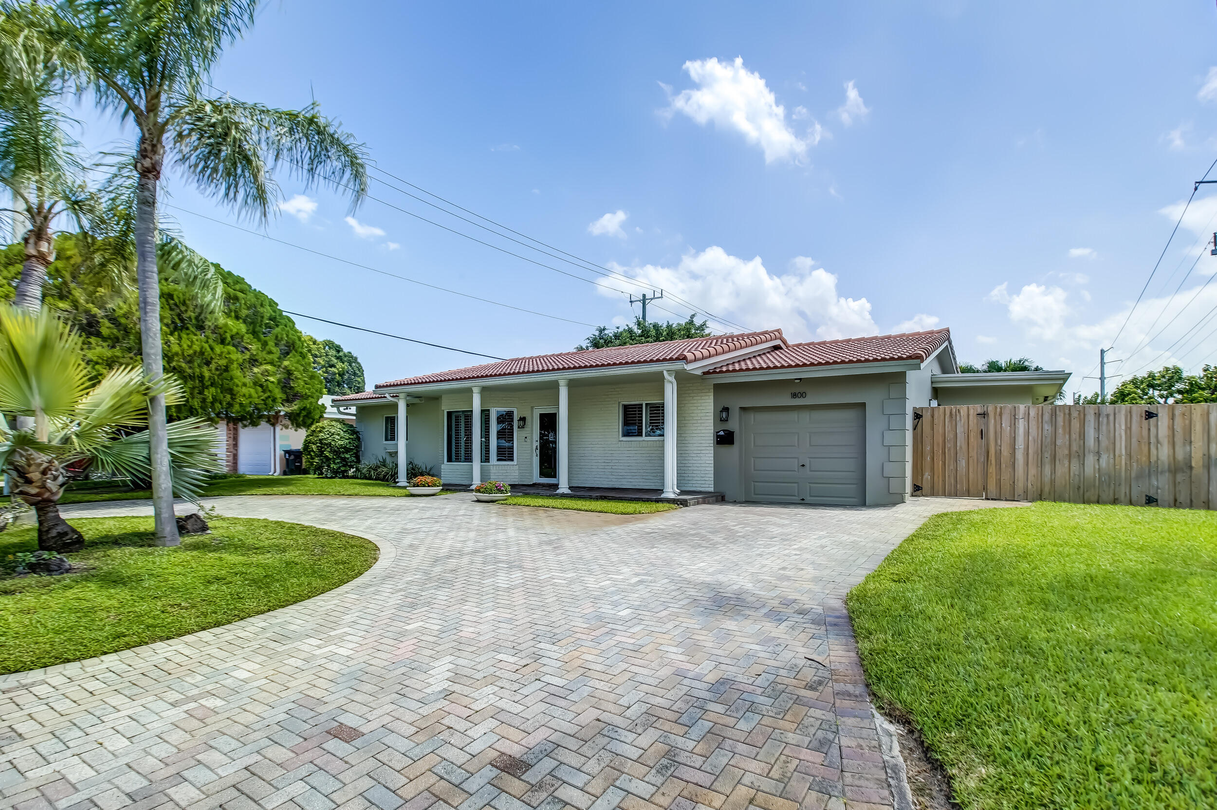 1800 NE 59 Street