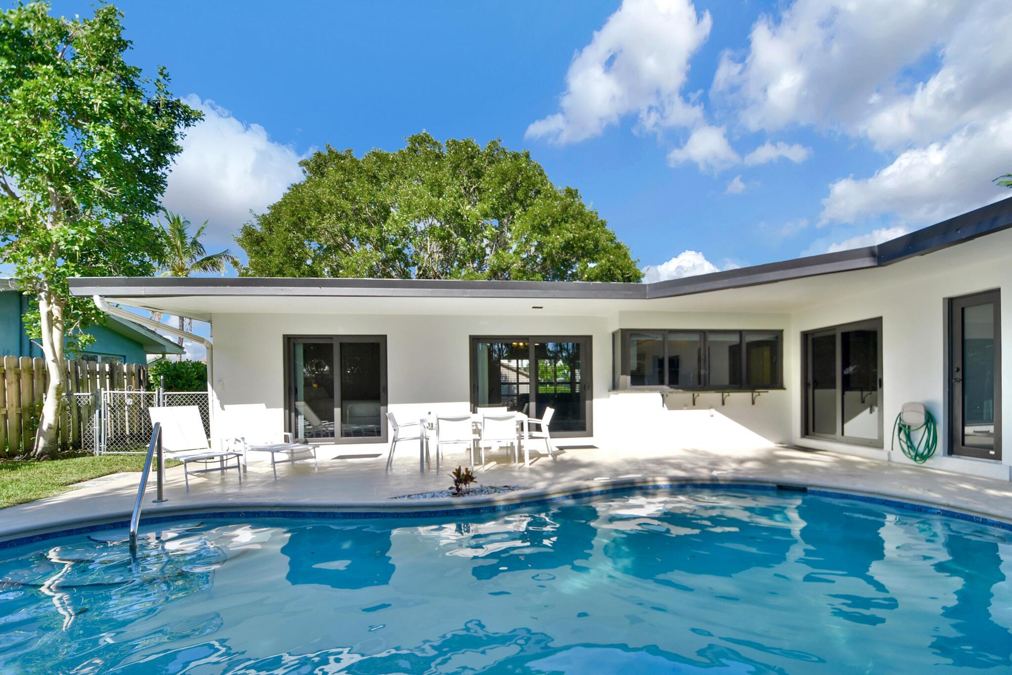 6000 NE 18th Terrace