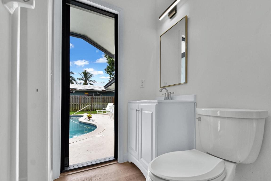 6000 NE 18th Terrace