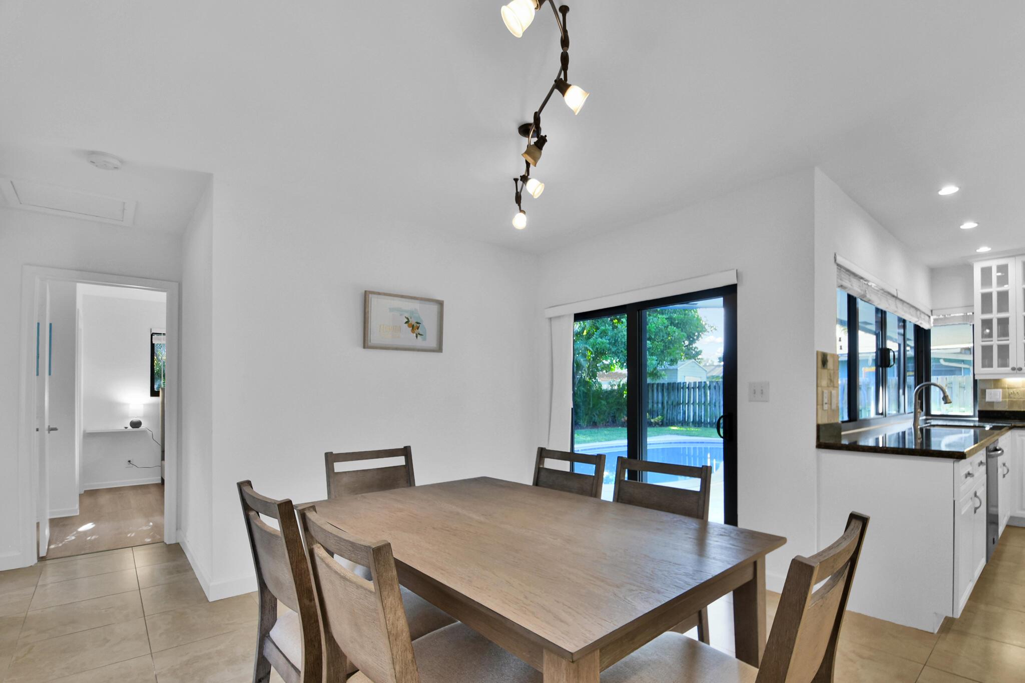 6000 NE 18th Terrace