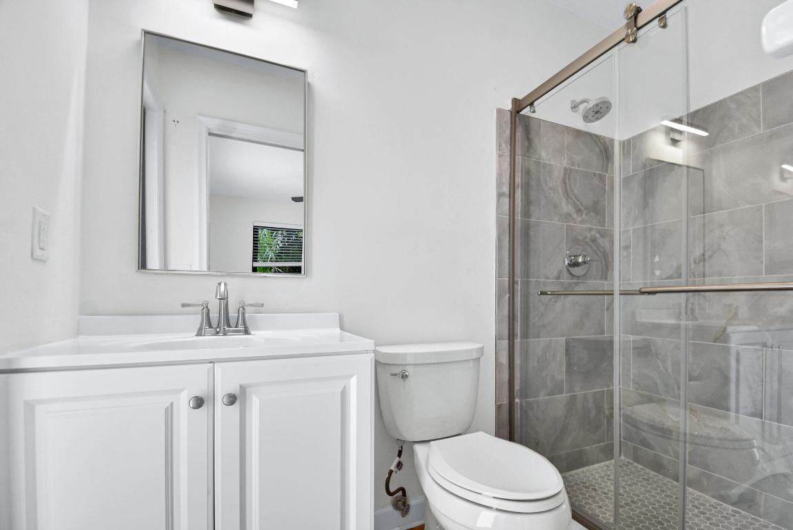 6000 NE 18th Terrace