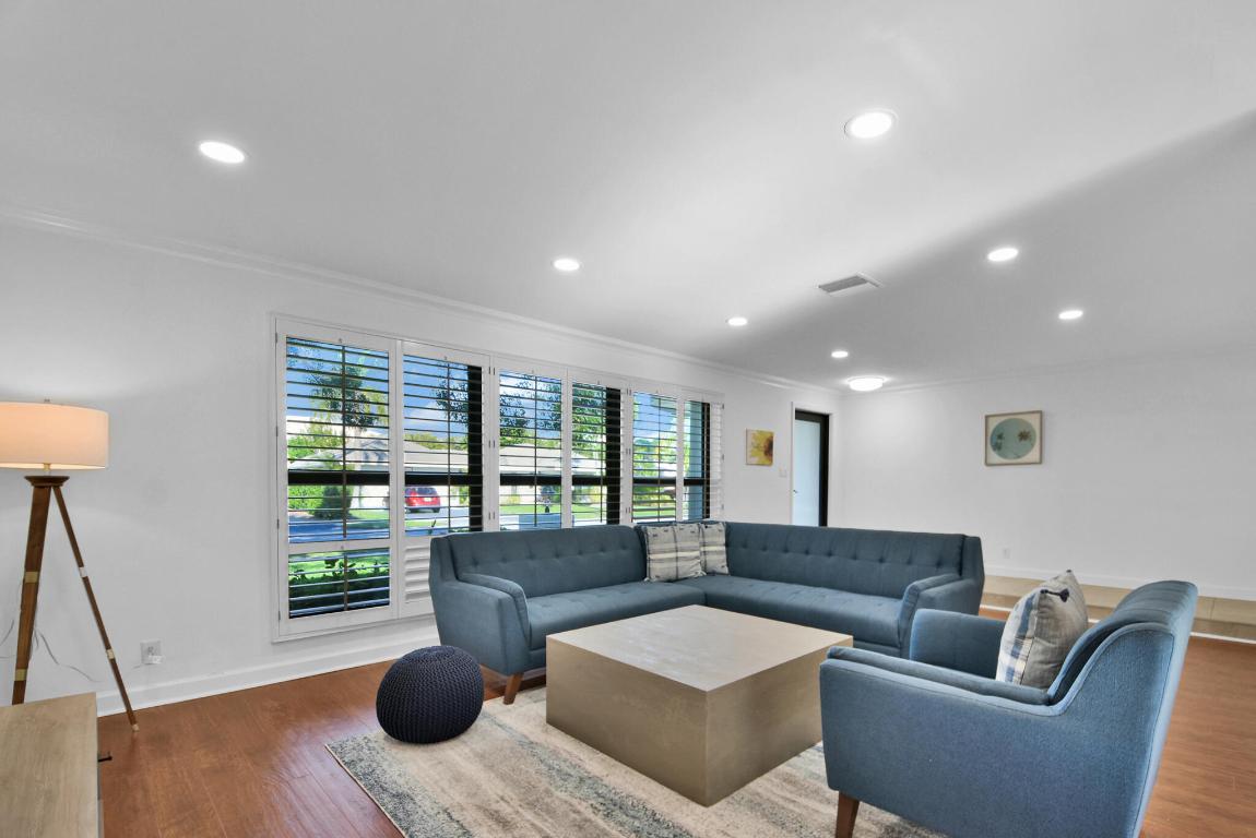 6000 NE 18th Terrace