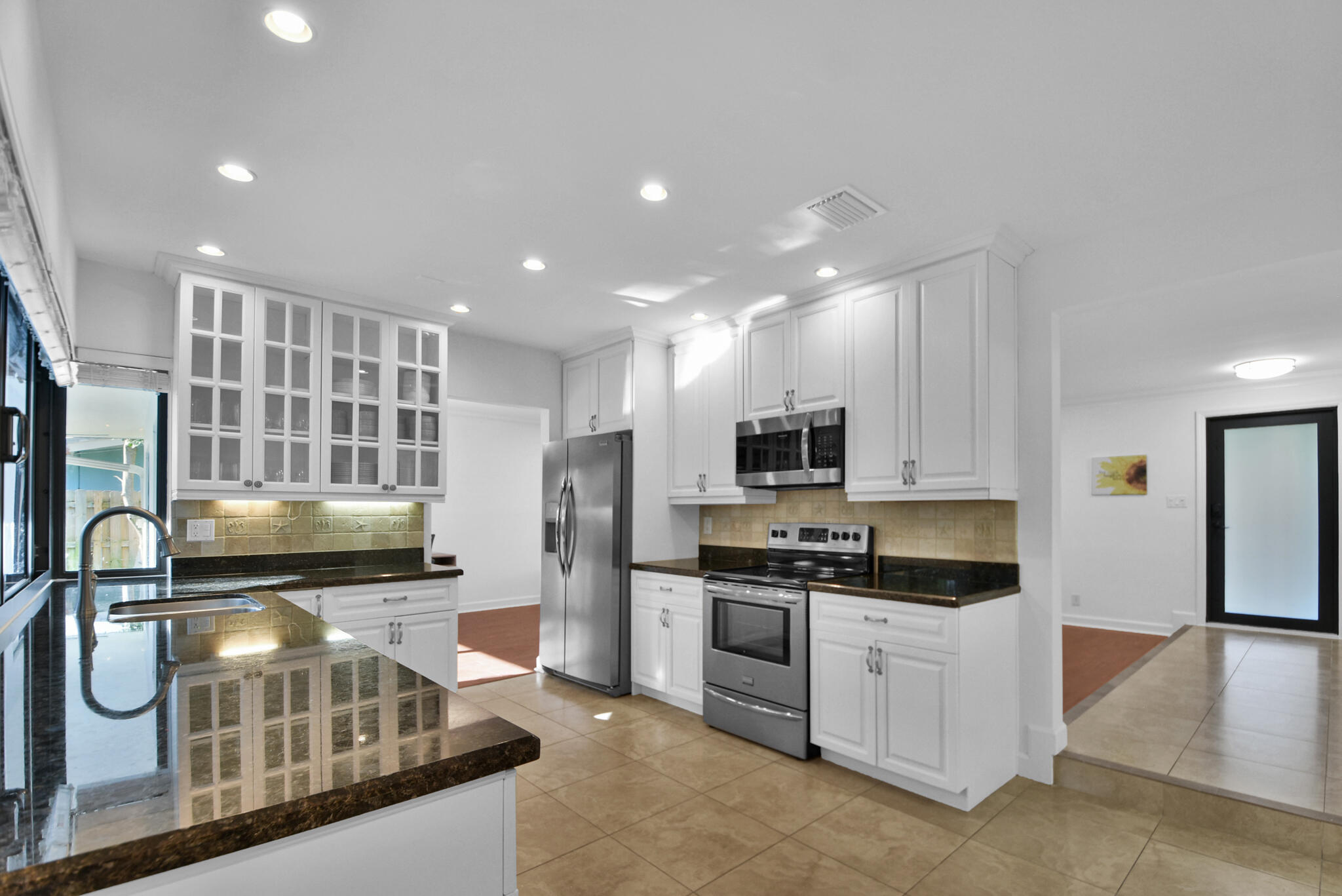 6000 NE 18th Terrace