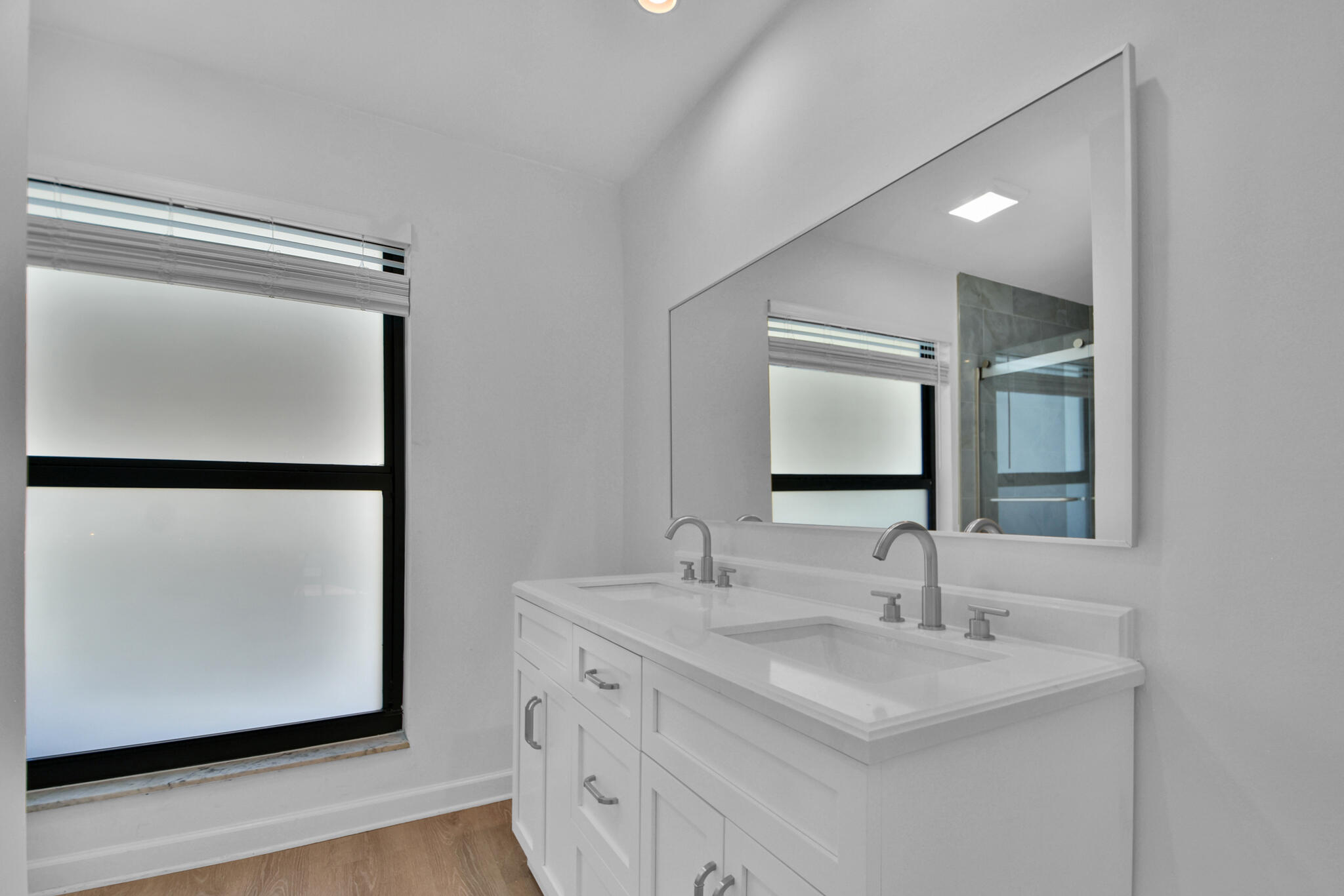 6000 NE 18th Terrace