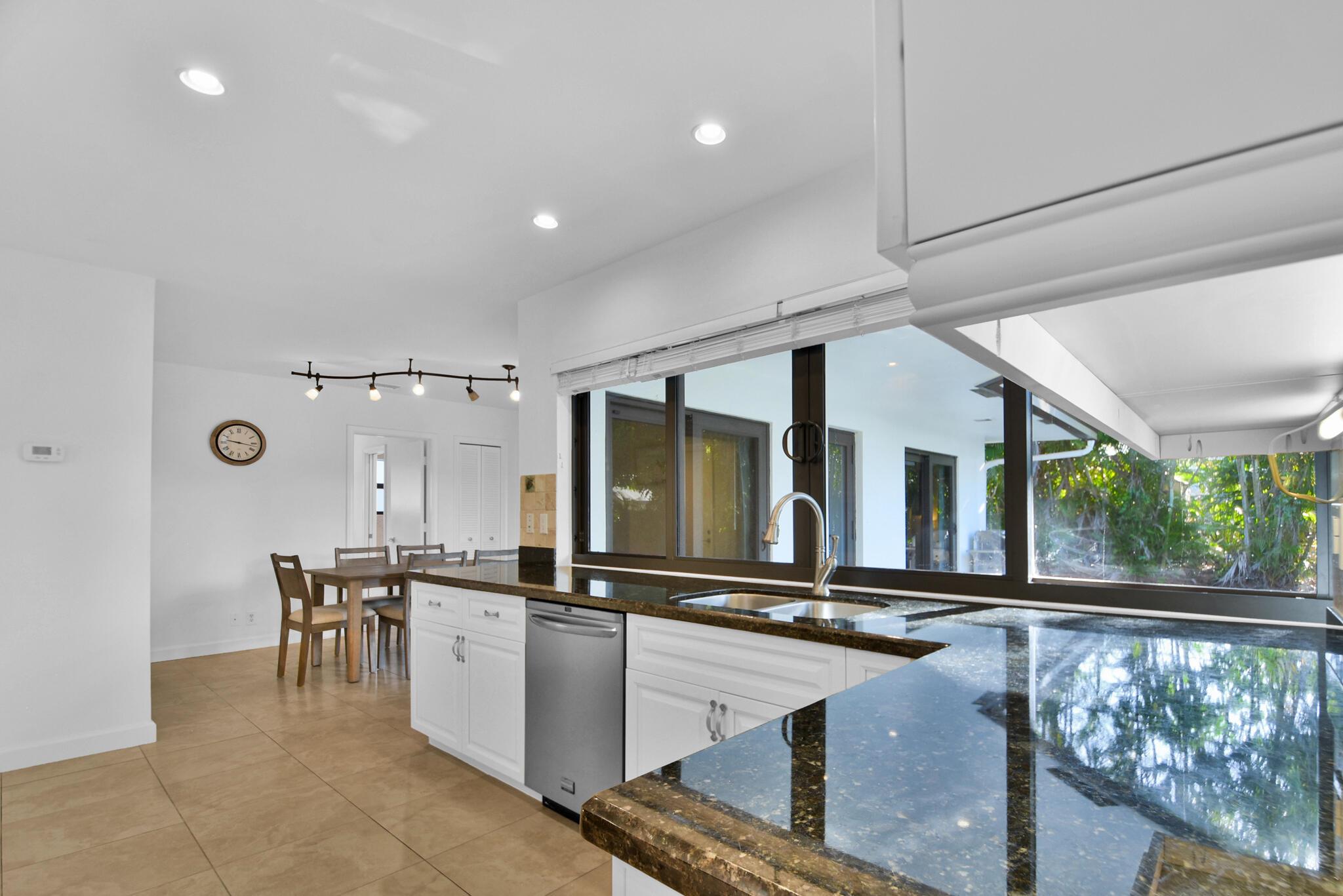 6000 NE 18th Terrace