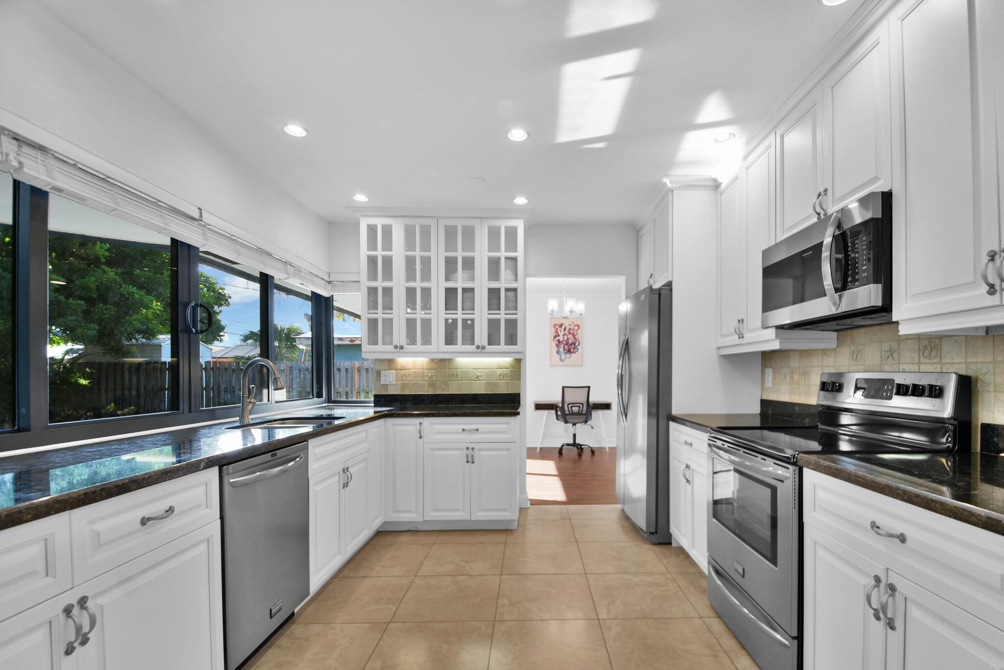 6000 NE 18th Terrace