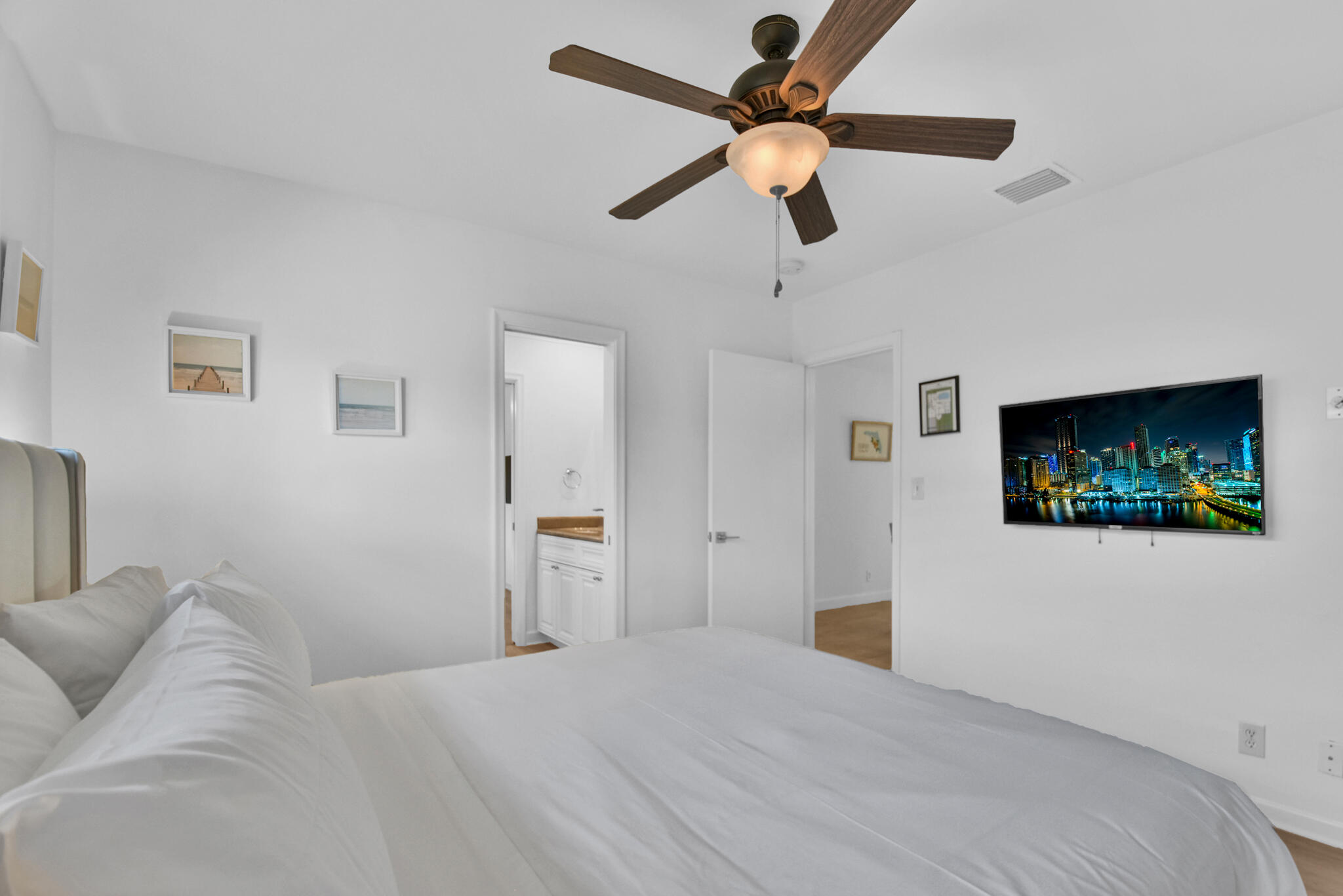 6000 NE 18th Terrace