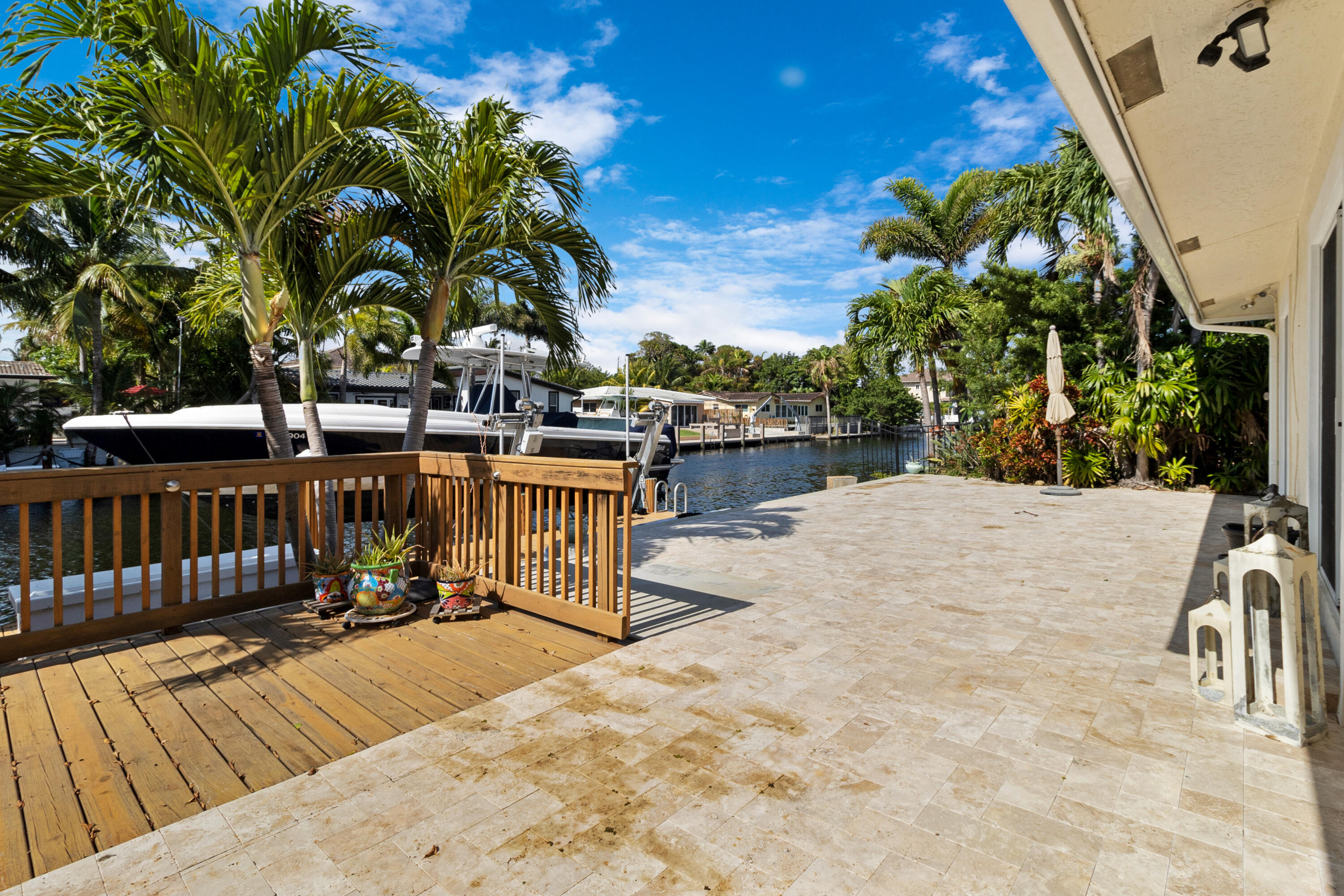 2530 SE 10th Court
