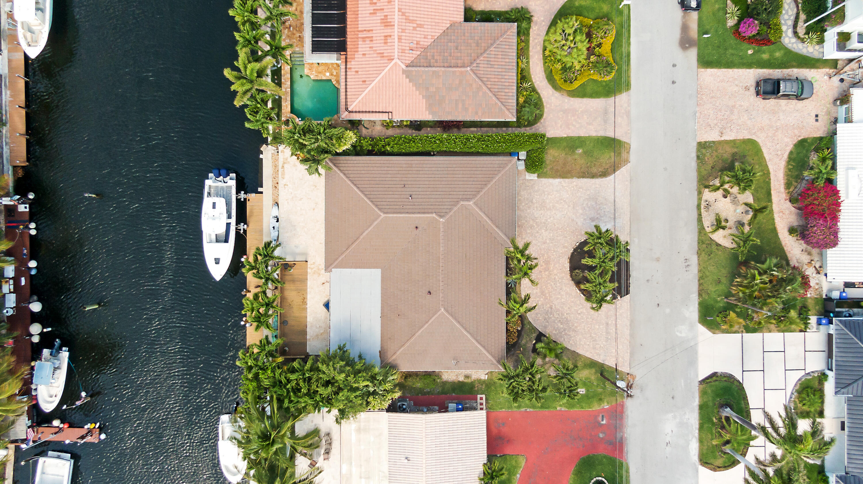 2530 SE 10th Court