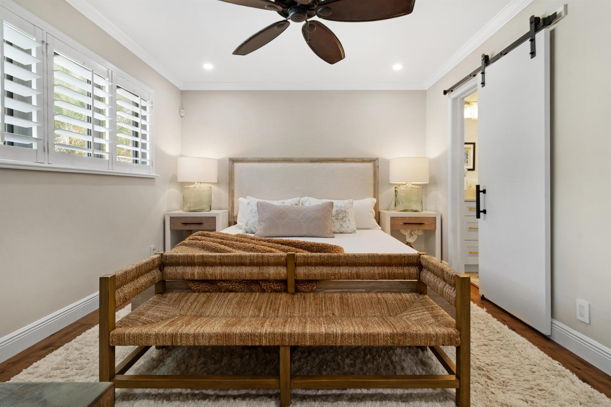 6505 NE 21st Ter Terrace