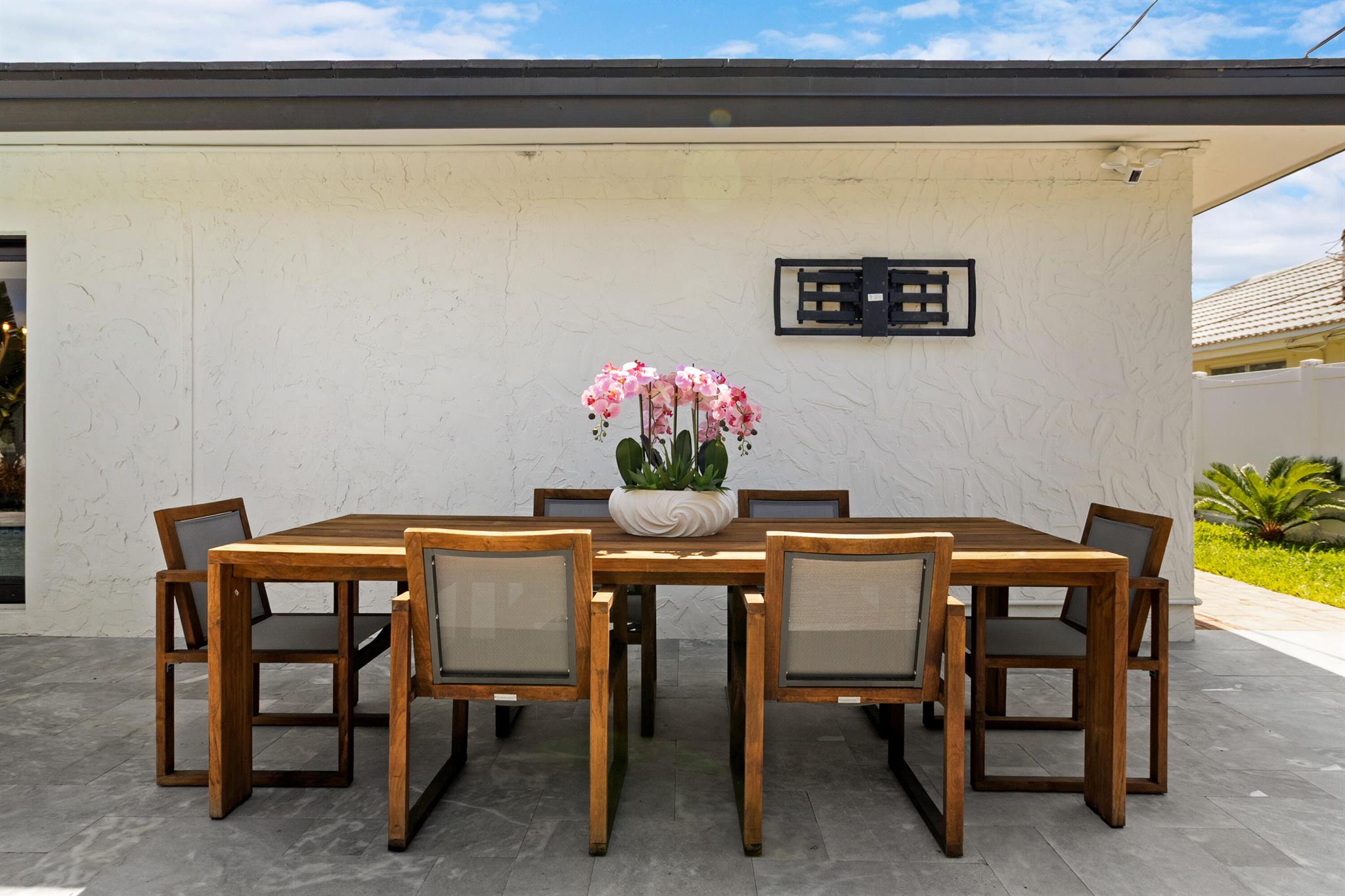 6505 NE 21st Ter Terrace