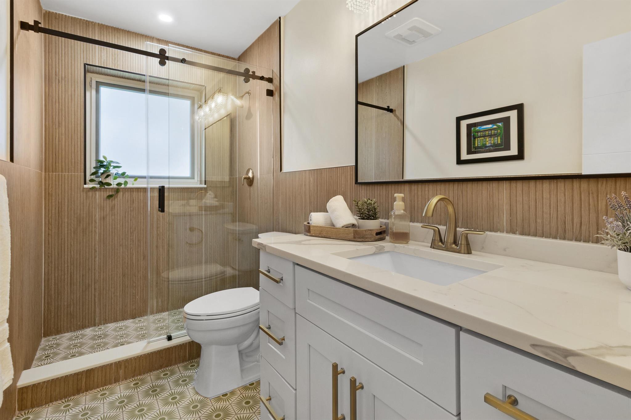 6505 NE 21st Ter Terrace