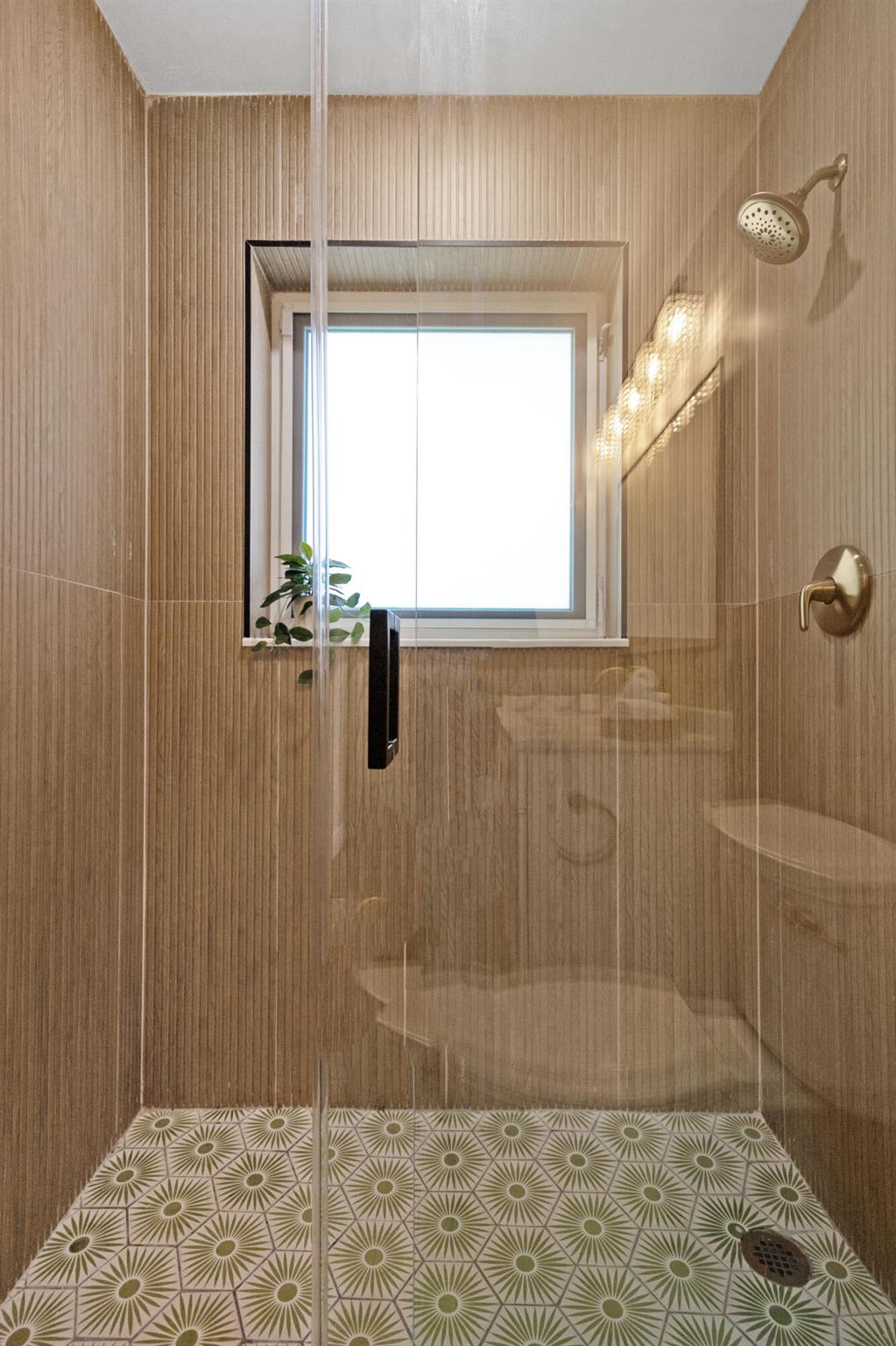 6505 NE 21st Ter Terrace