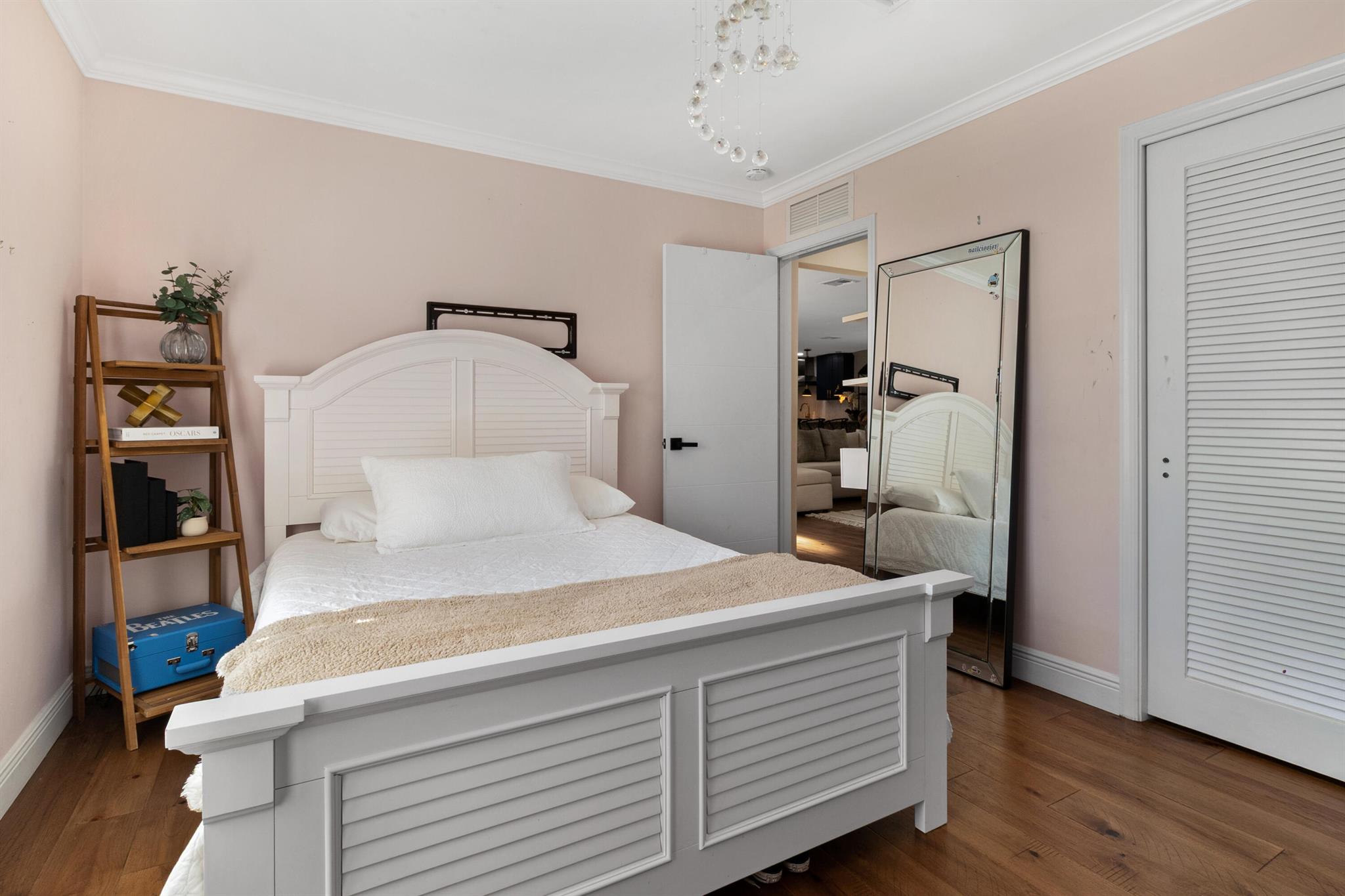 6505 NE 21st Ter Terrace