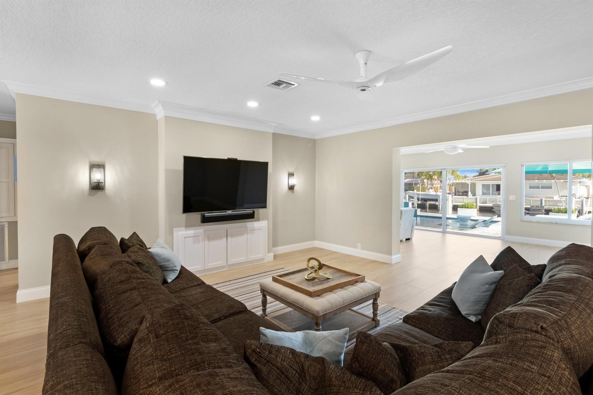 2320 SE 8th Court