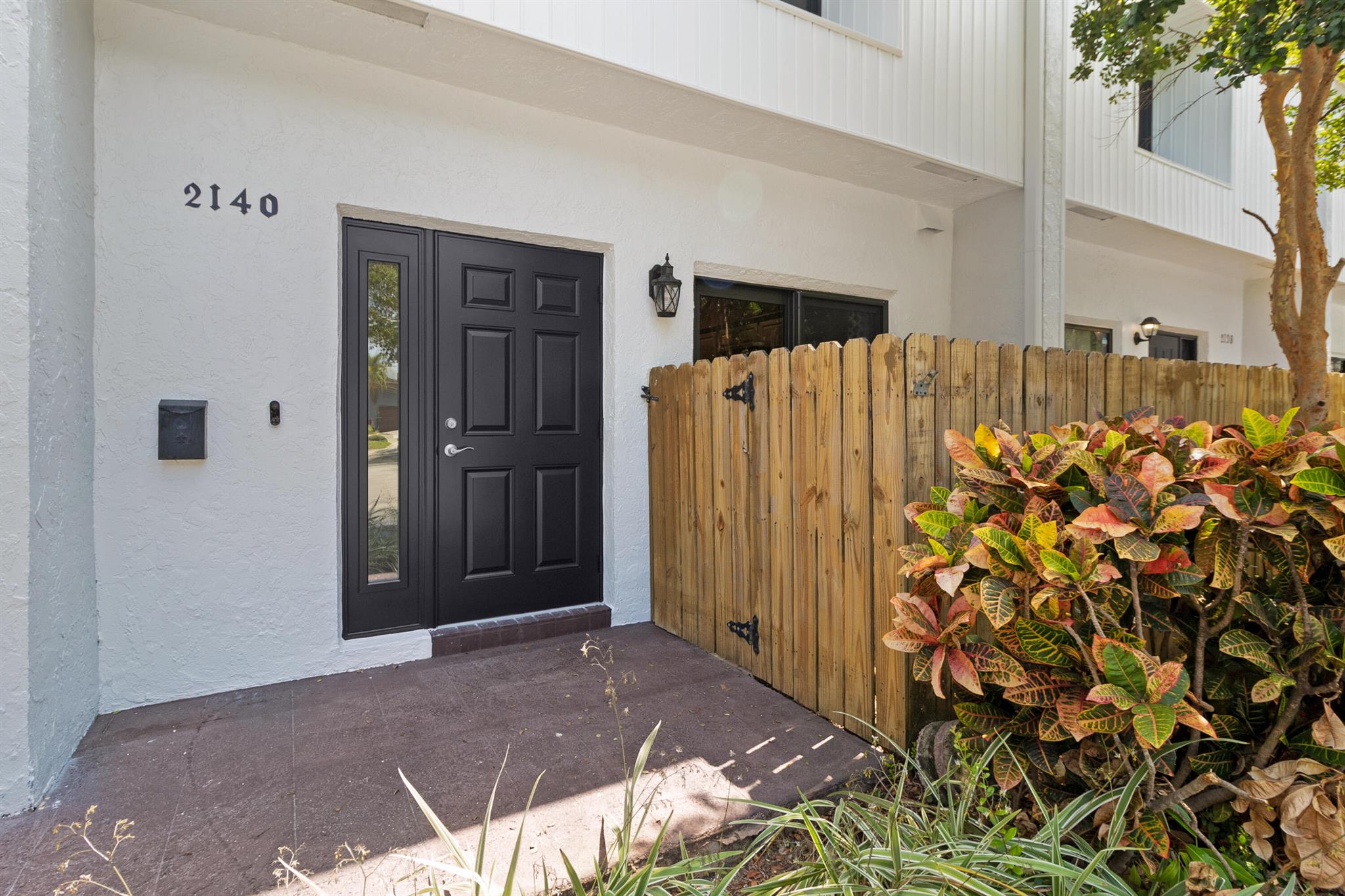 2140 NE 44th Street