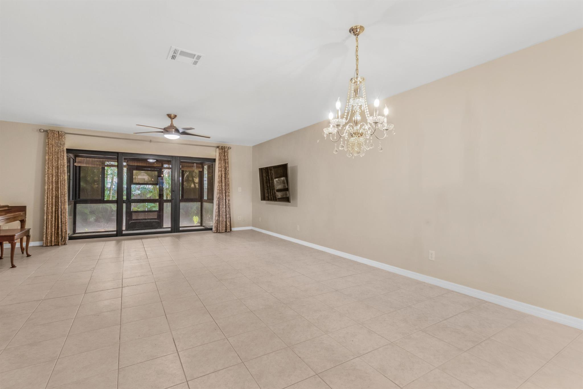 2140 NE 44th Street