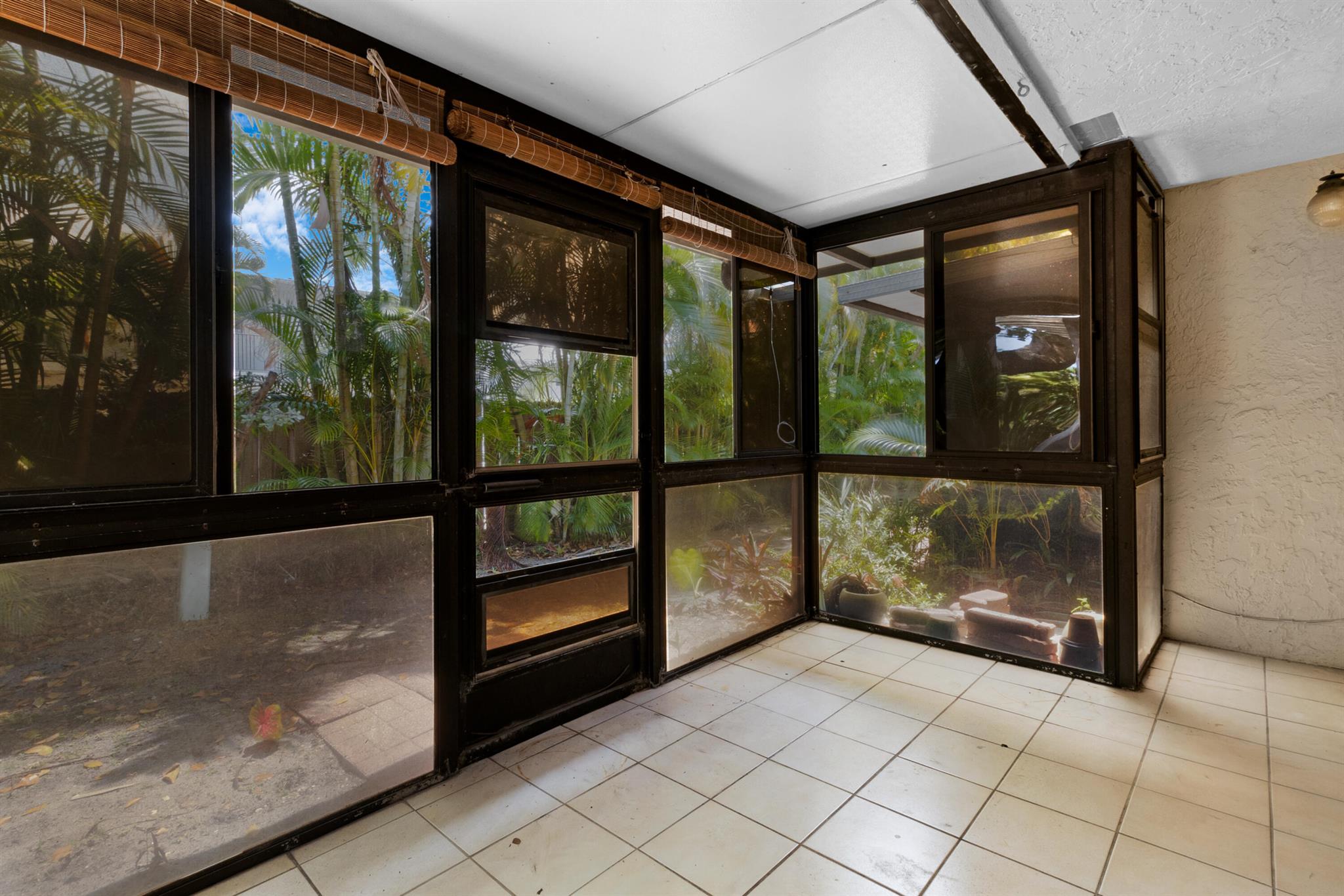 2140 NE 44th Street