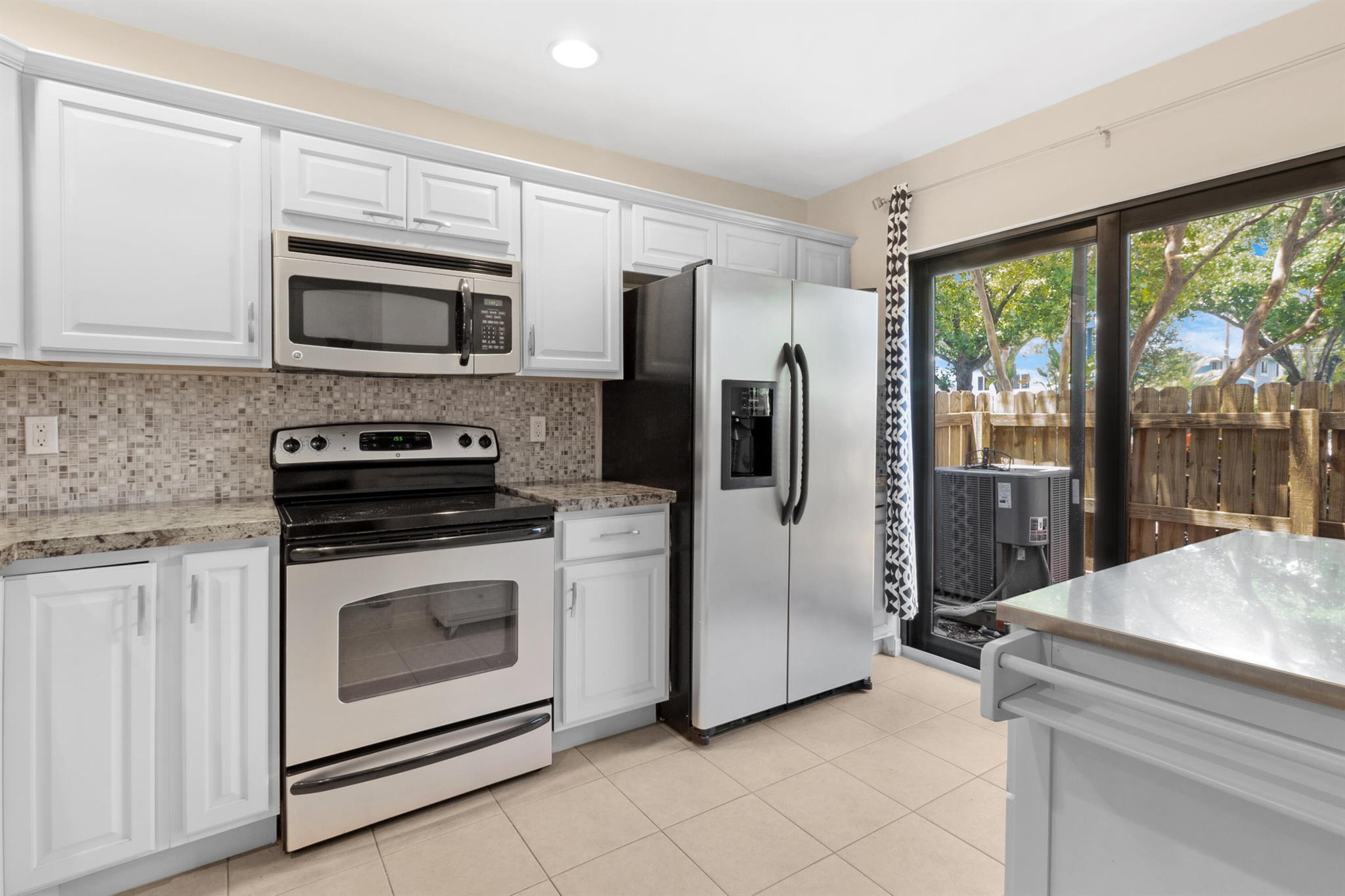2140 NE 44th Street