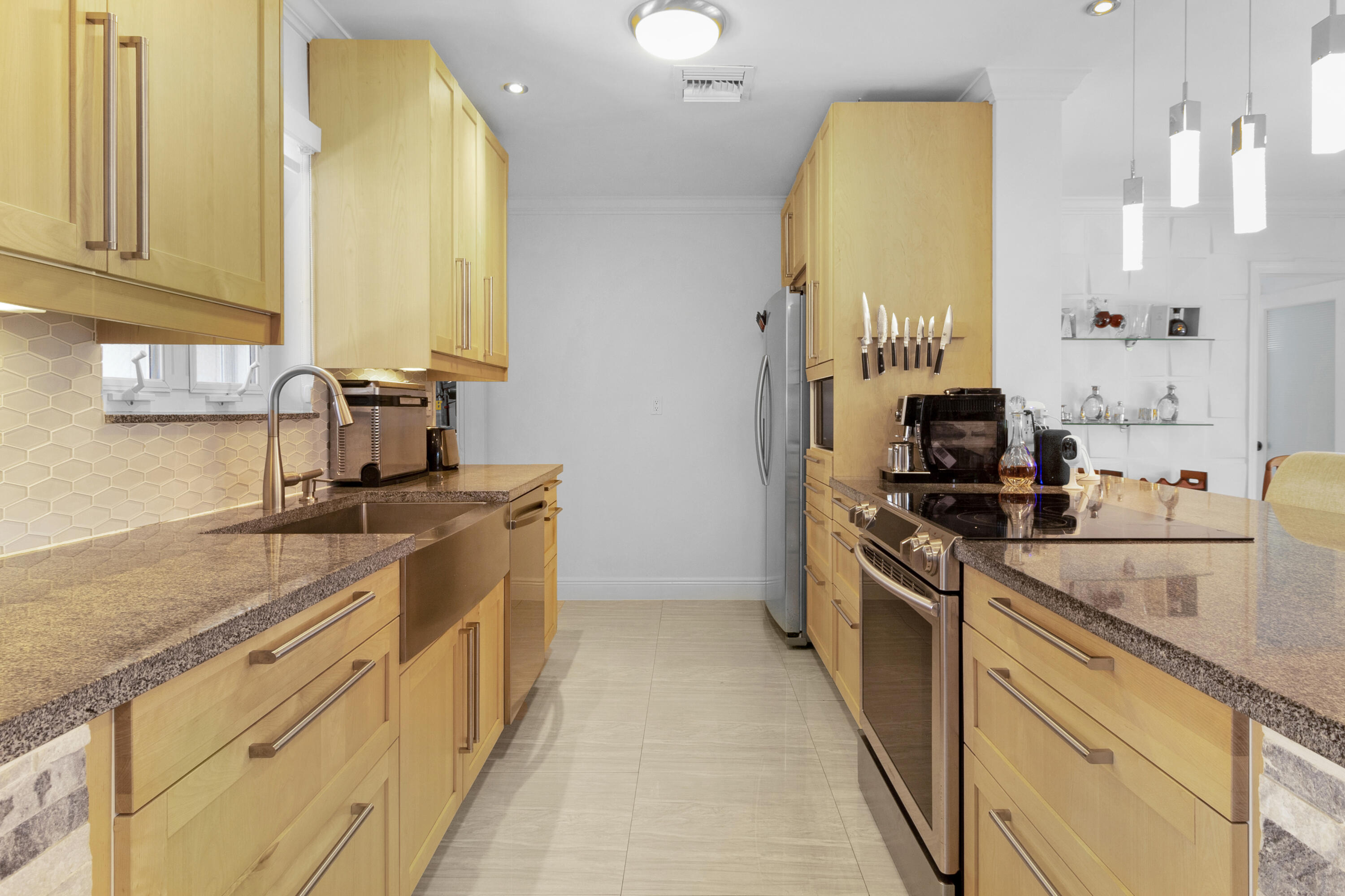 5180 NE 18 Terrace
