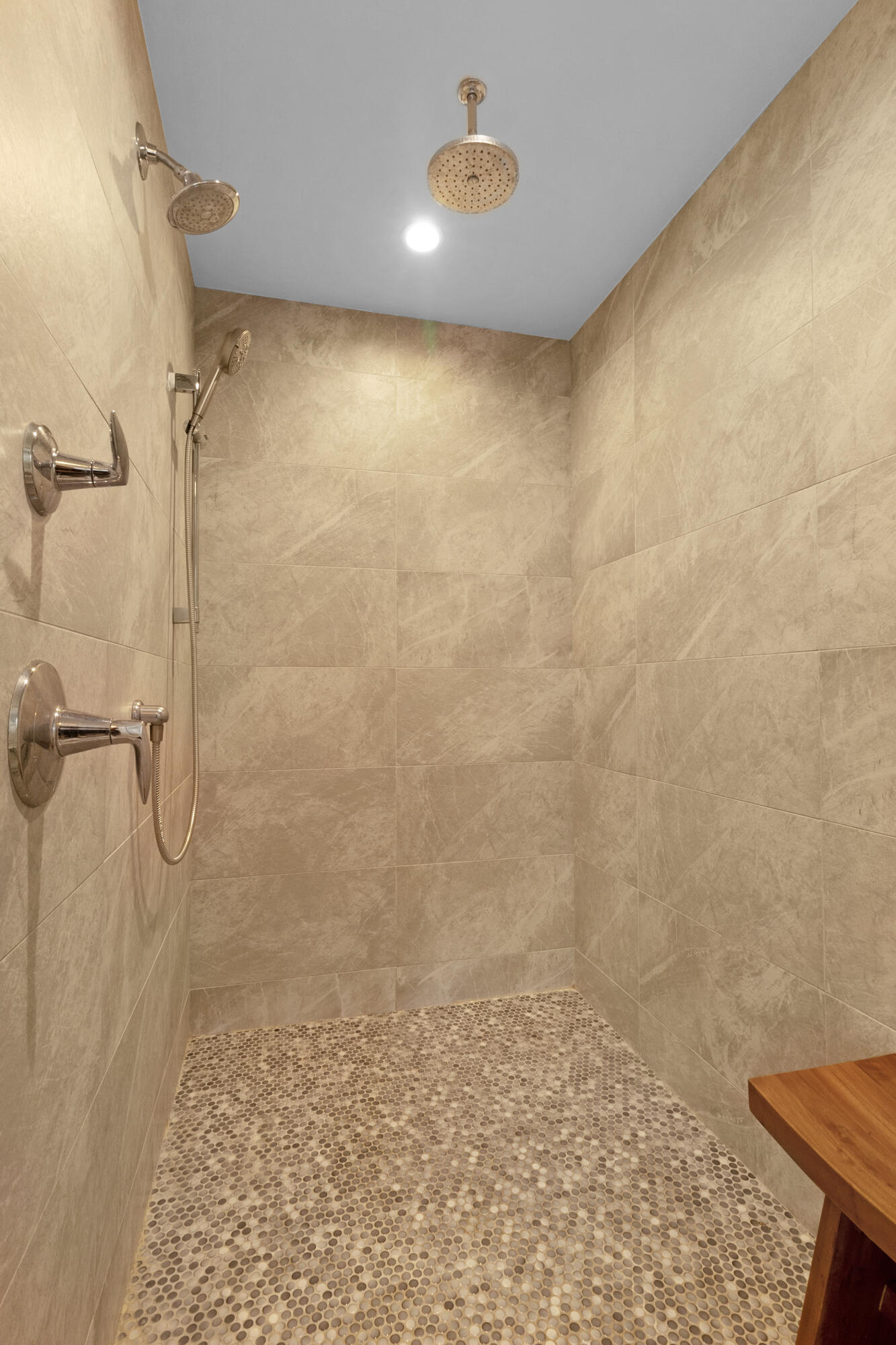 5180 NE 18 Terrace