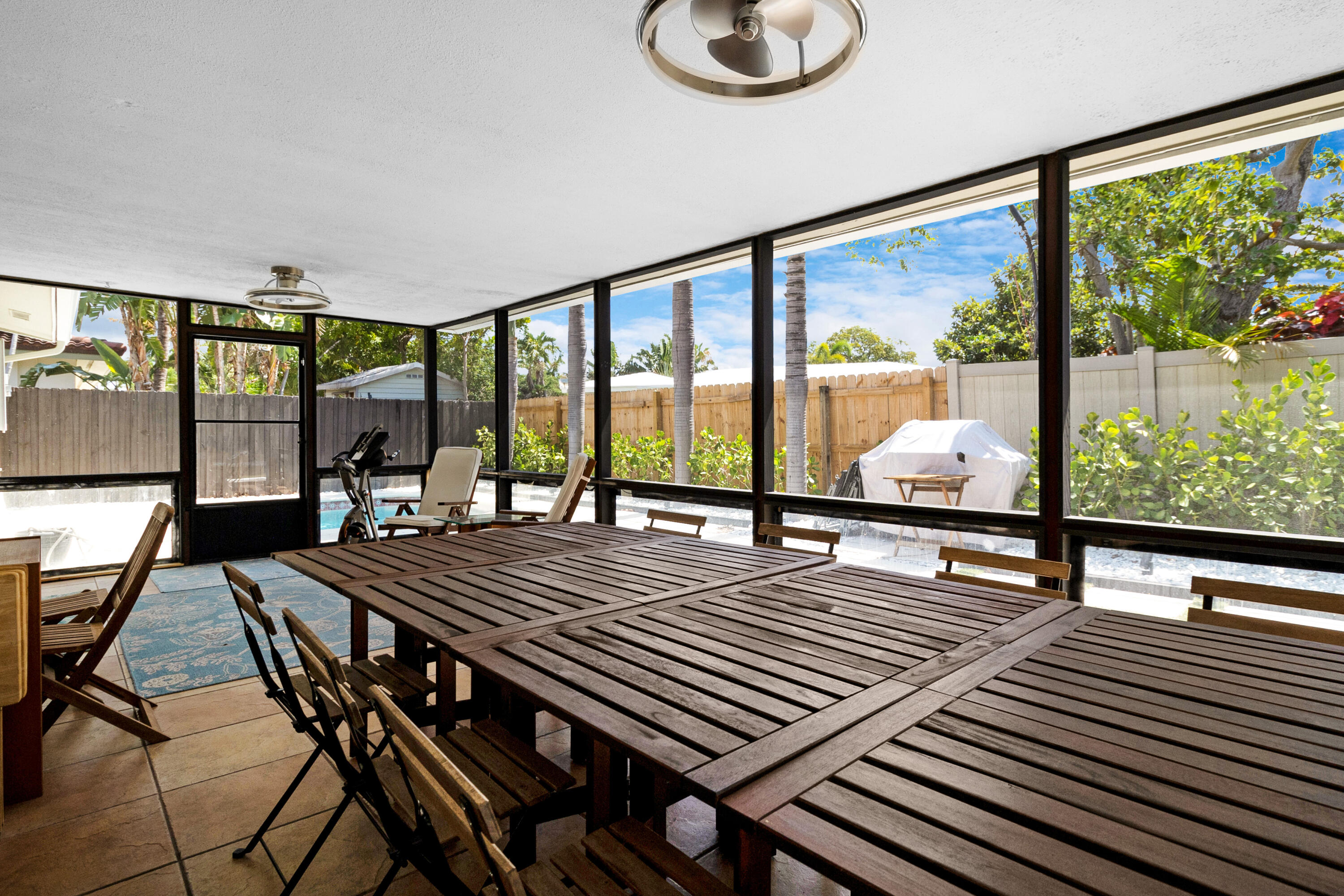 5180 NE 18 Terrace