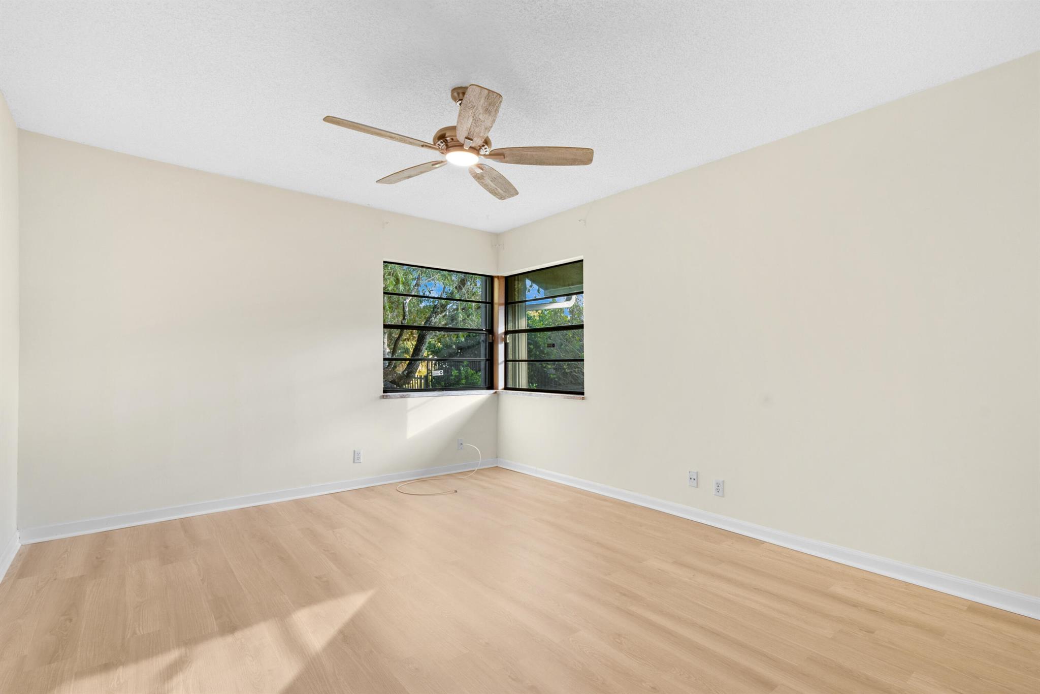 21094 Escondido Way N