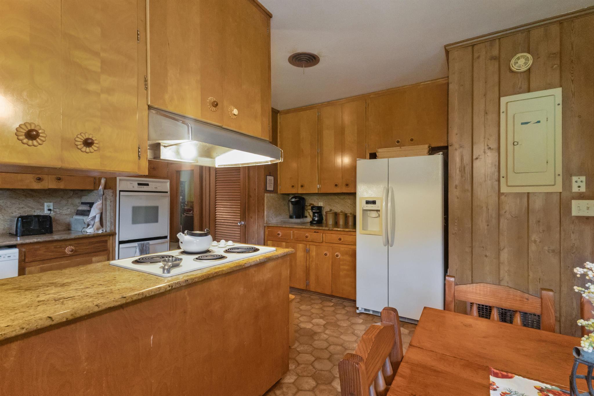 5250 Rock Island Road
