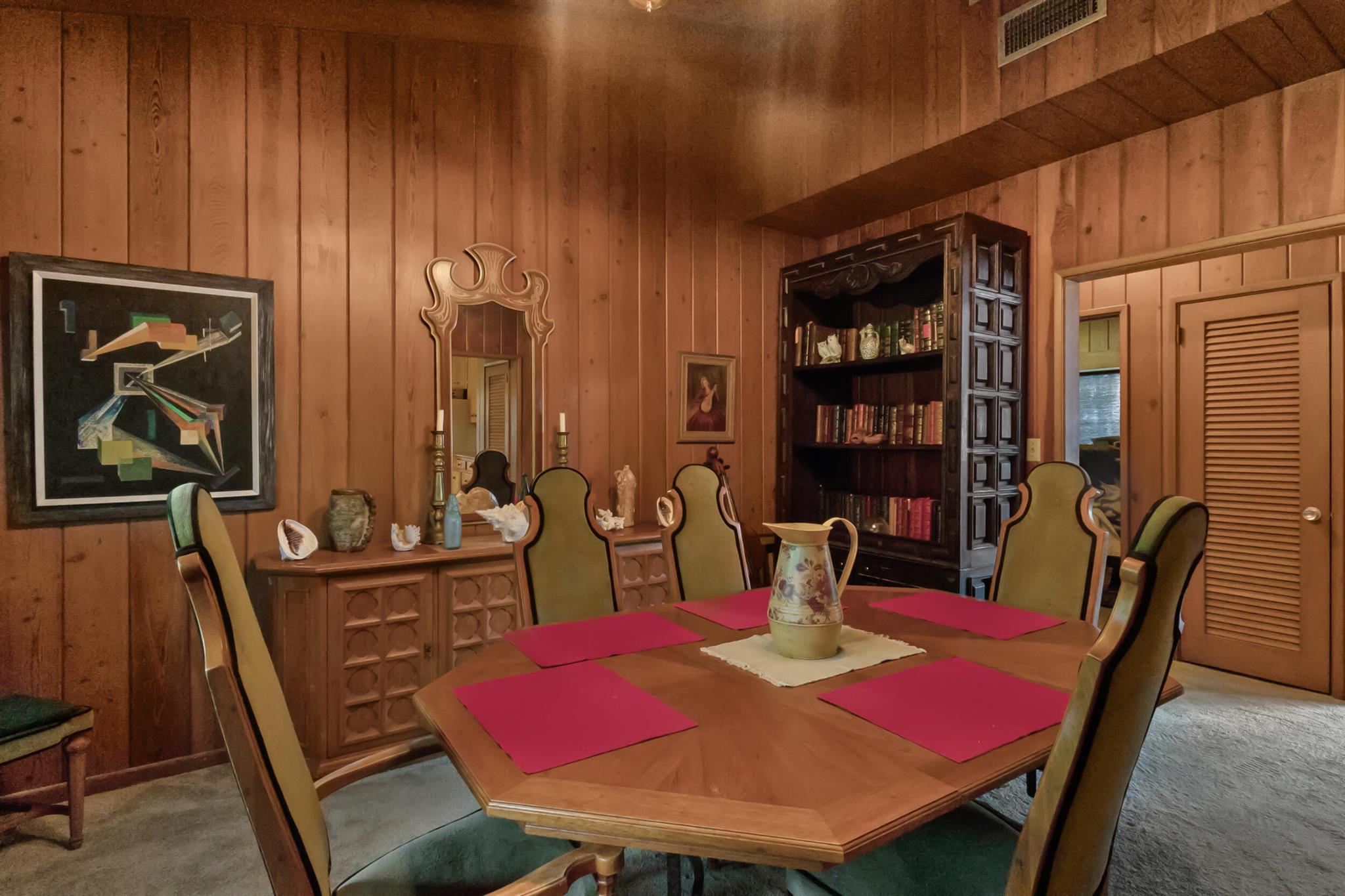 5250 Rock Island Road