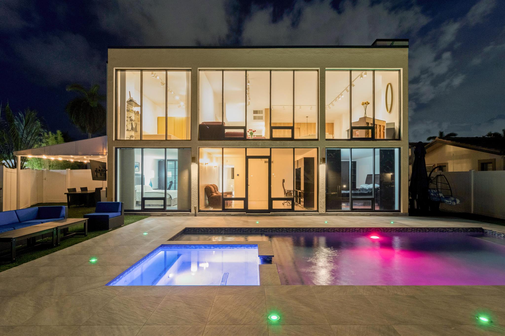 2549 SE 9th Street