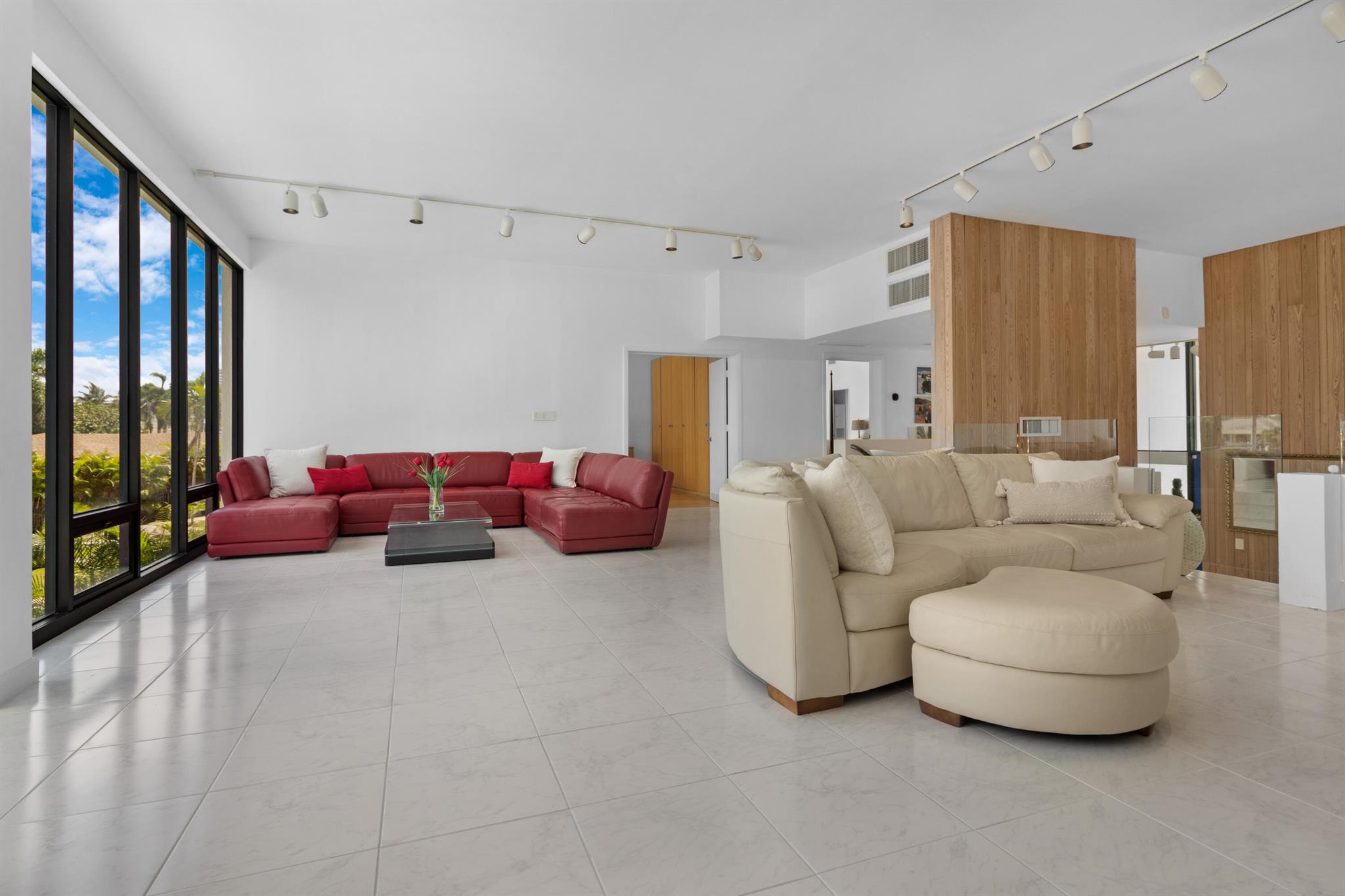 2549 SE 9th Street