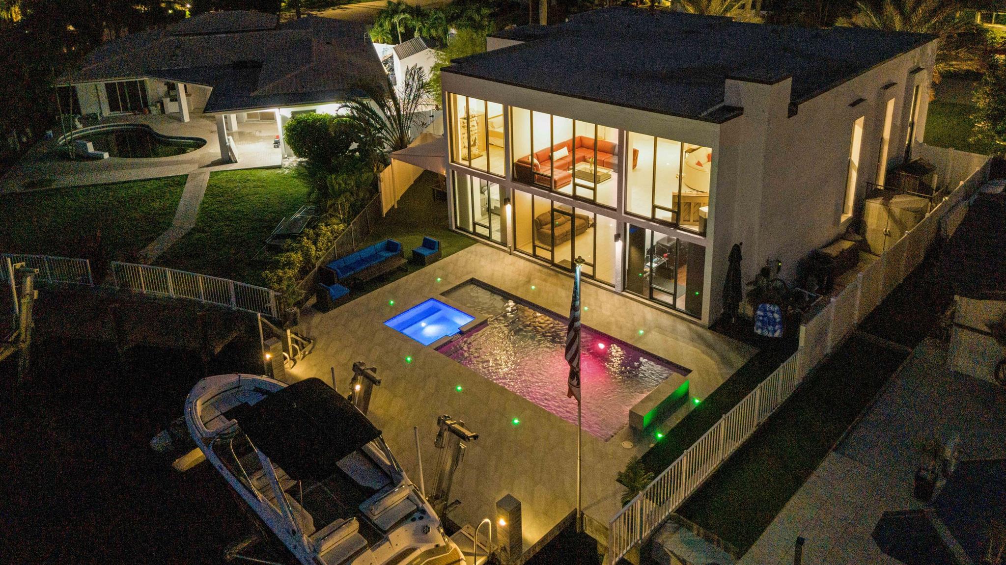 2549 SE 9th Street