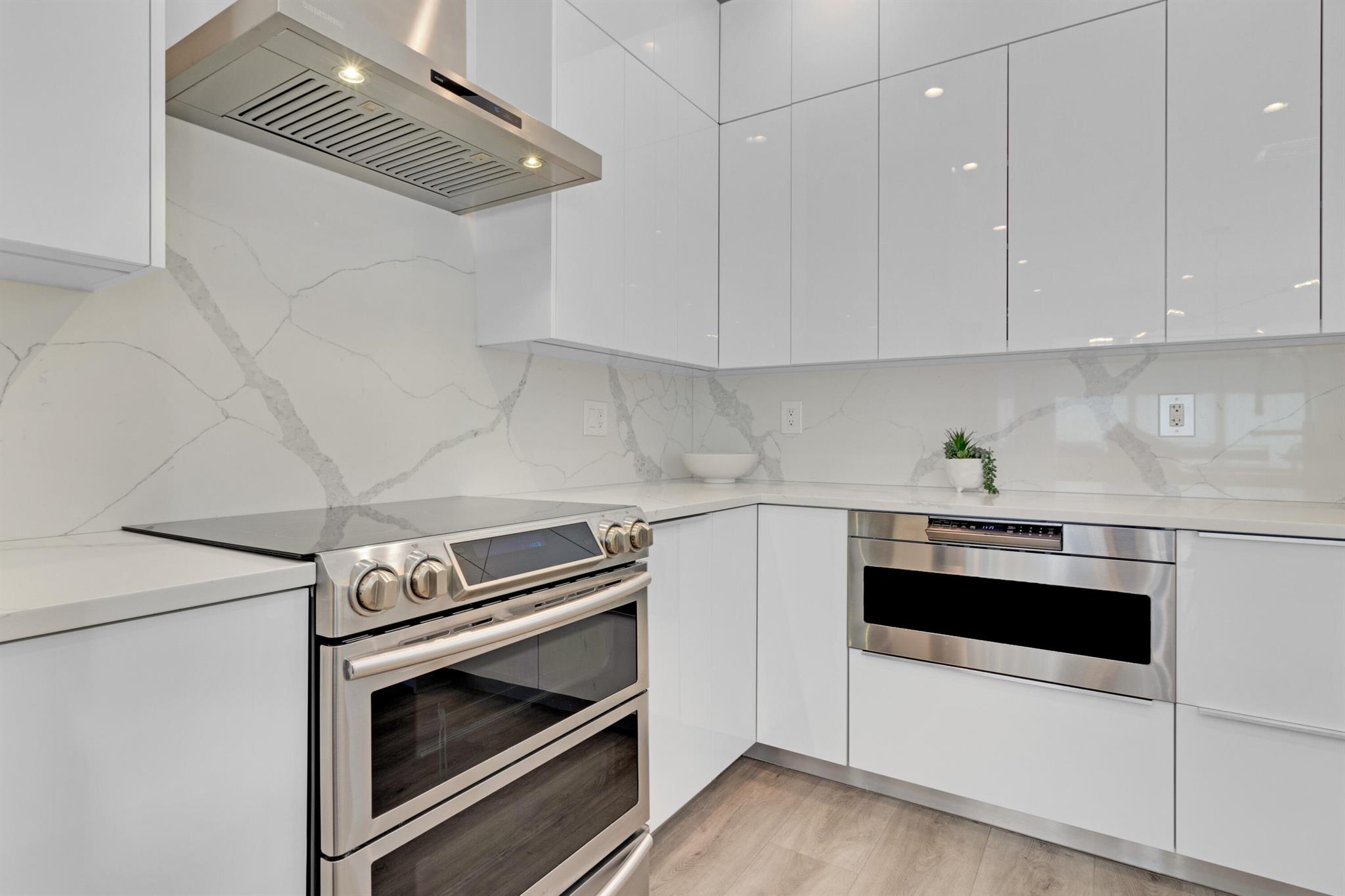 15052 SW 18th Street