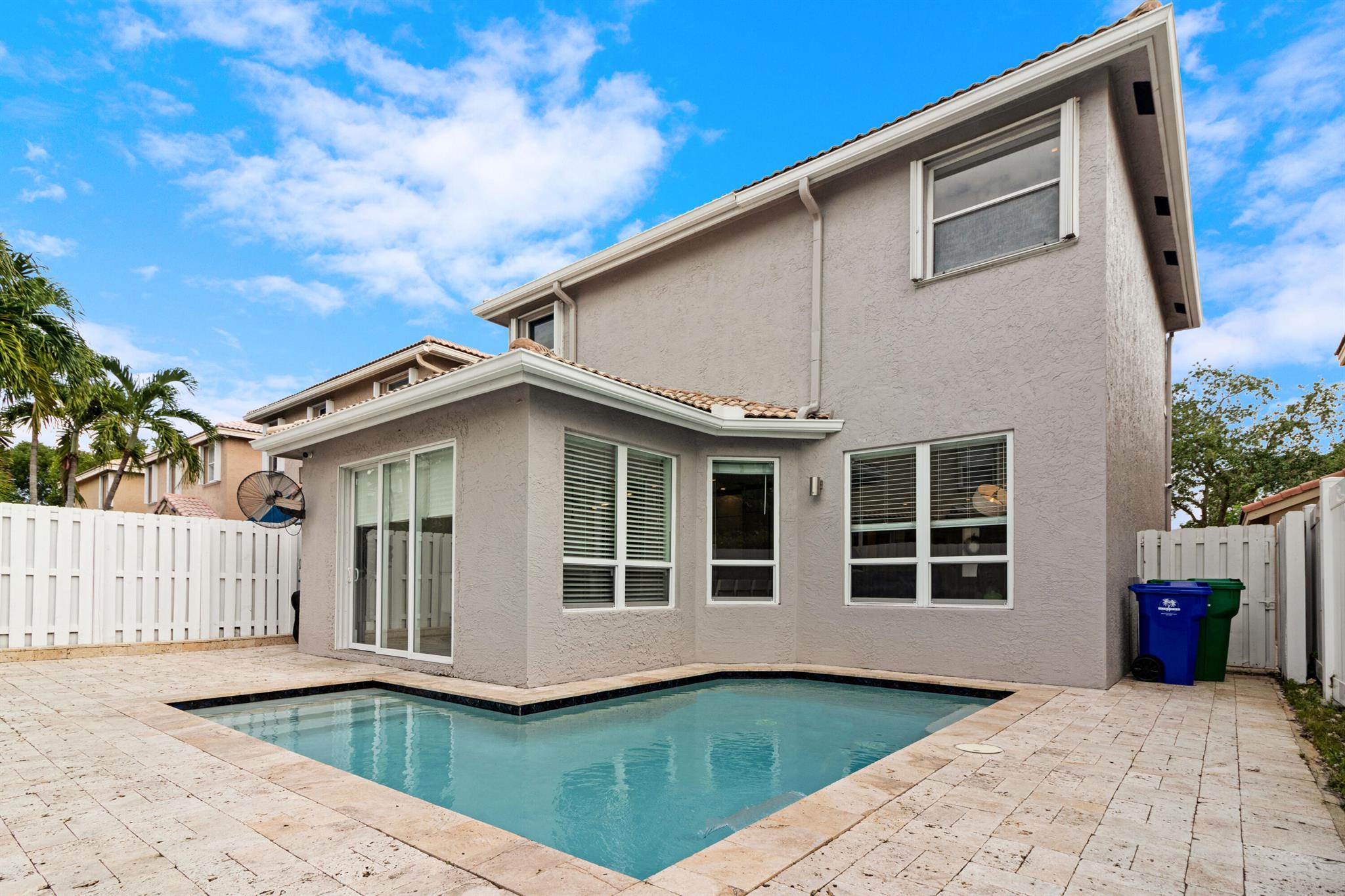 15052 SW 18th Street