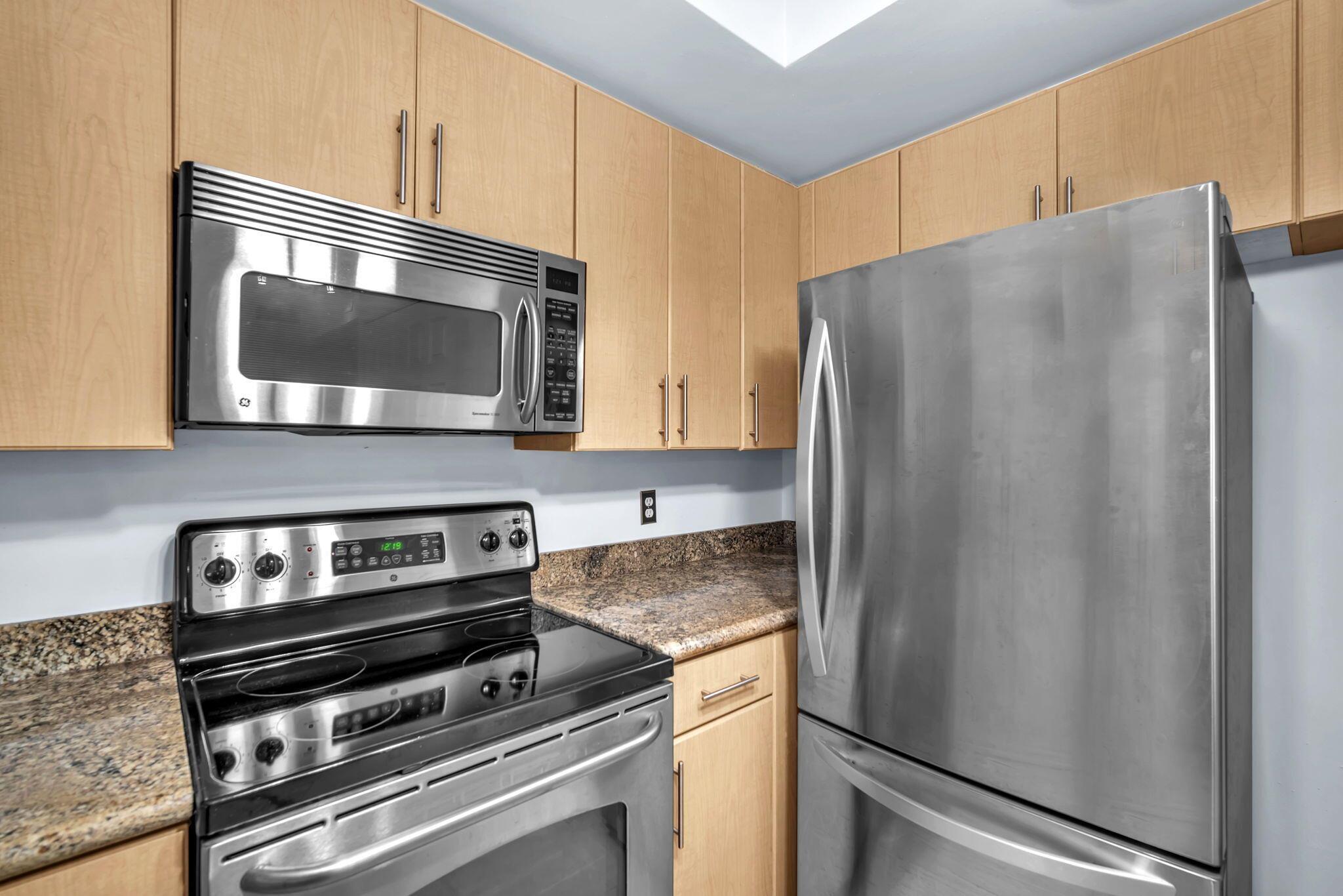 2421 NE 65th Street 213