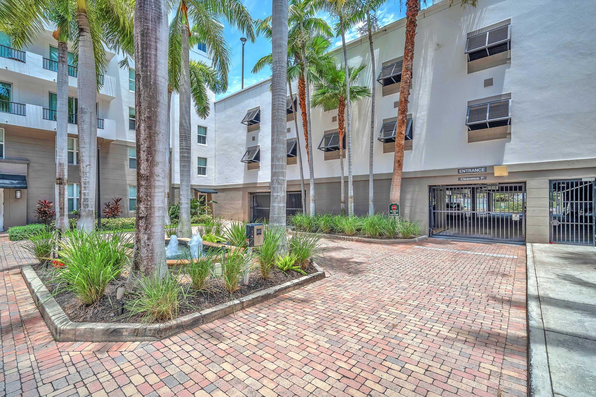 2421 NE 65th Street 213