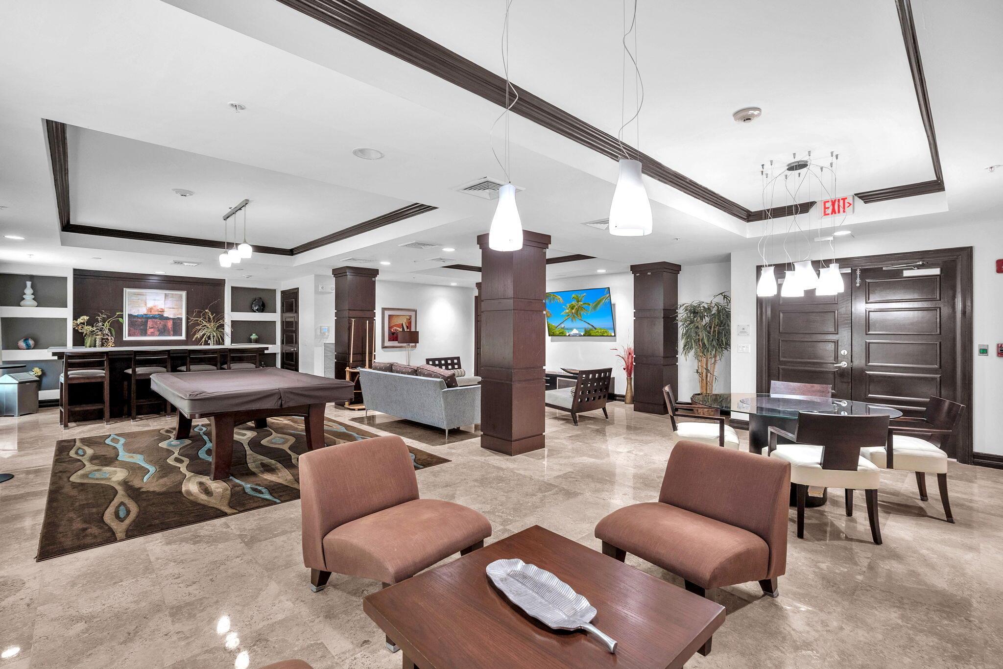 2421 NE 65th Street 213