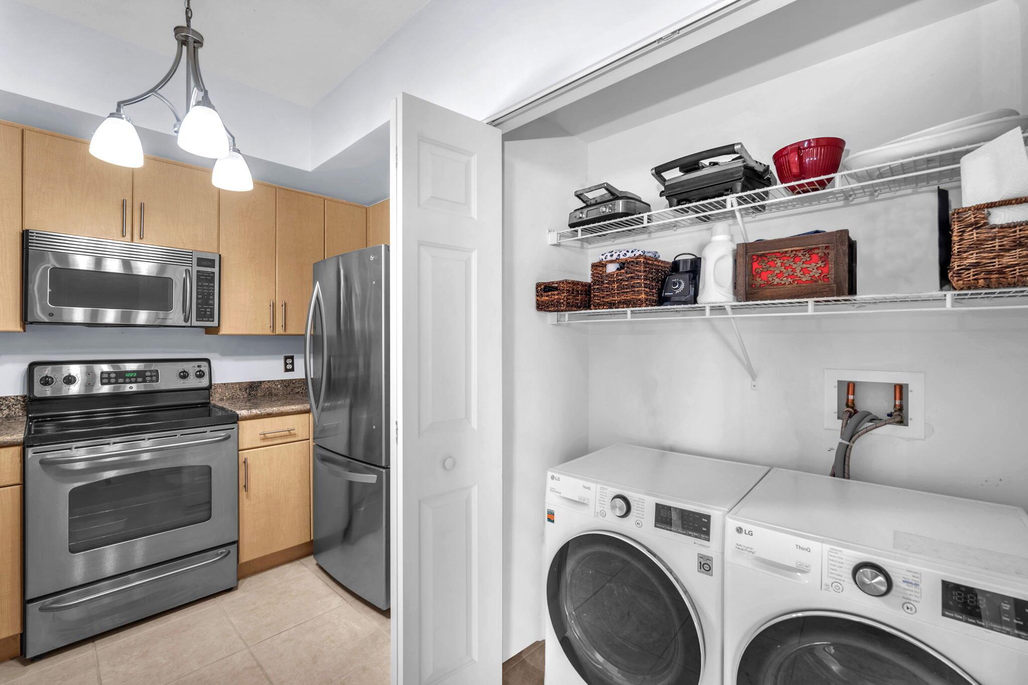 2421 NE 65th Street 213